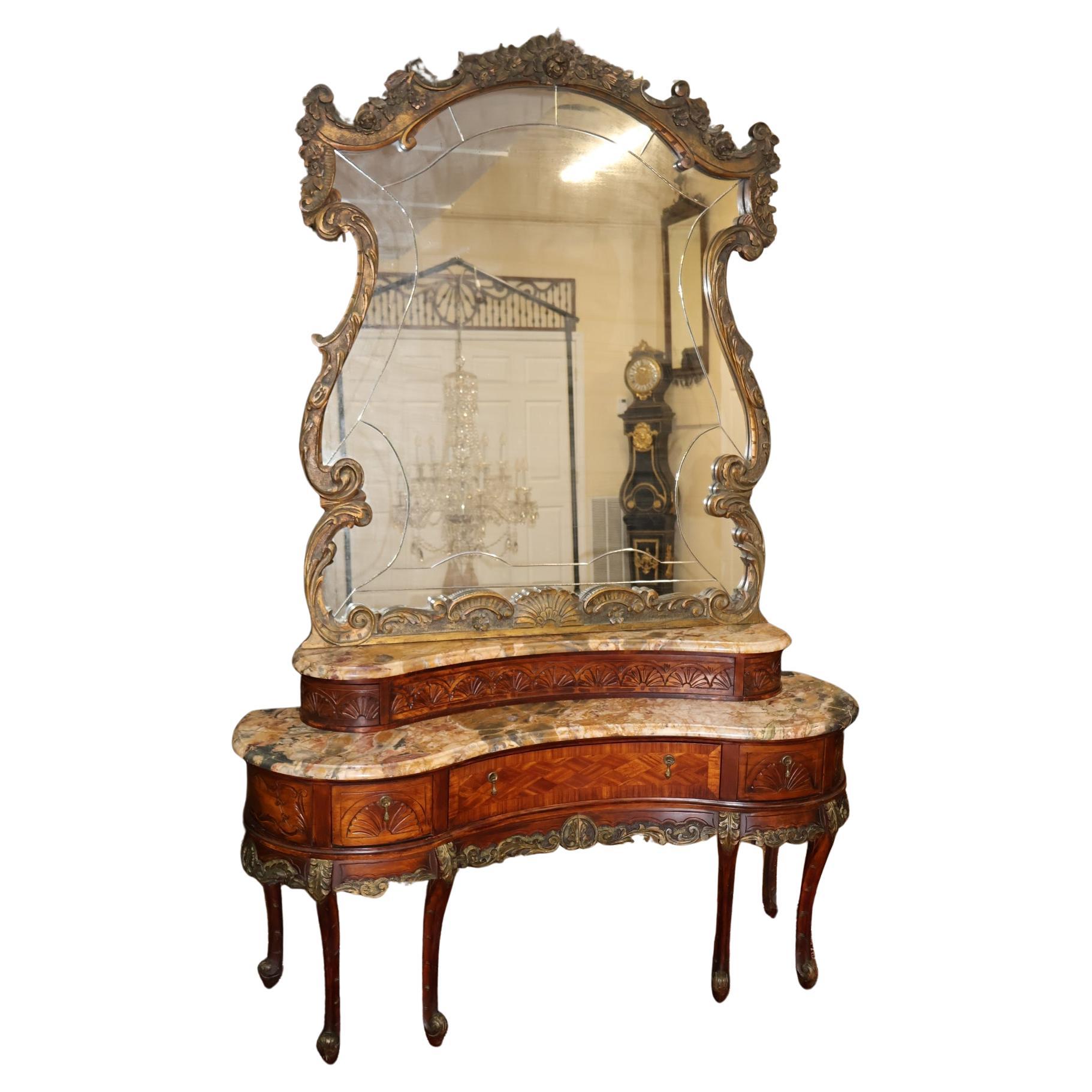Meuble-lavabo de style Louis XV en noyer marqueté avec miroir gravé Circa 1920 en vente