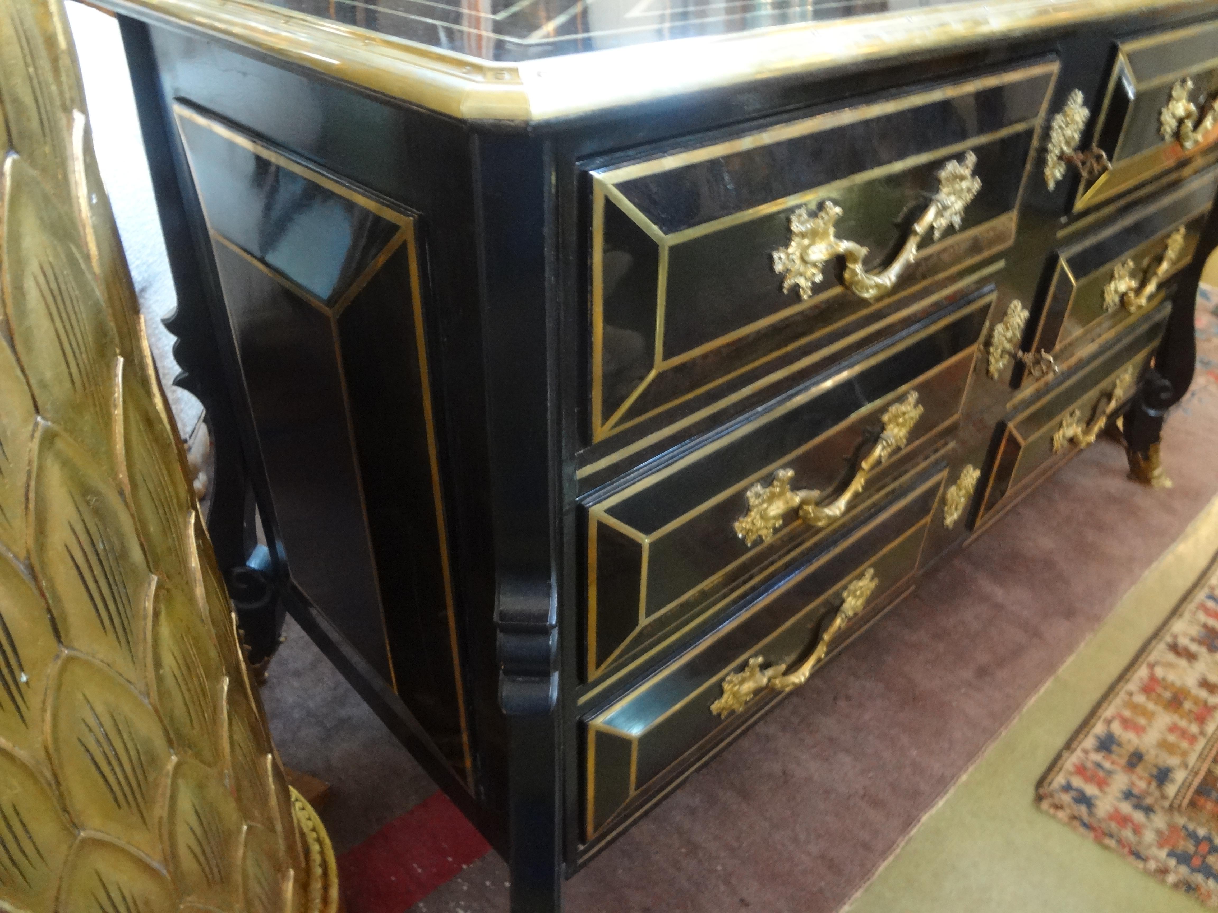 French Louis XV Style Lacquered Commode, Maison Jansen Attributed For Sale 4