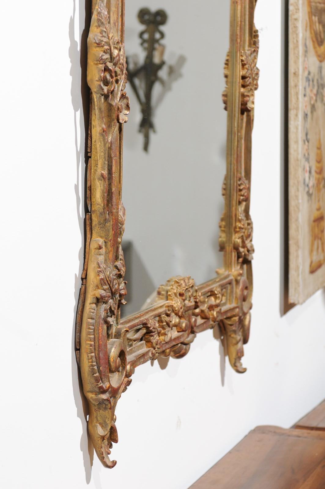 French Louis XV Style Late 18th Century Carved Giltwood Mirror with Floral Decor 8