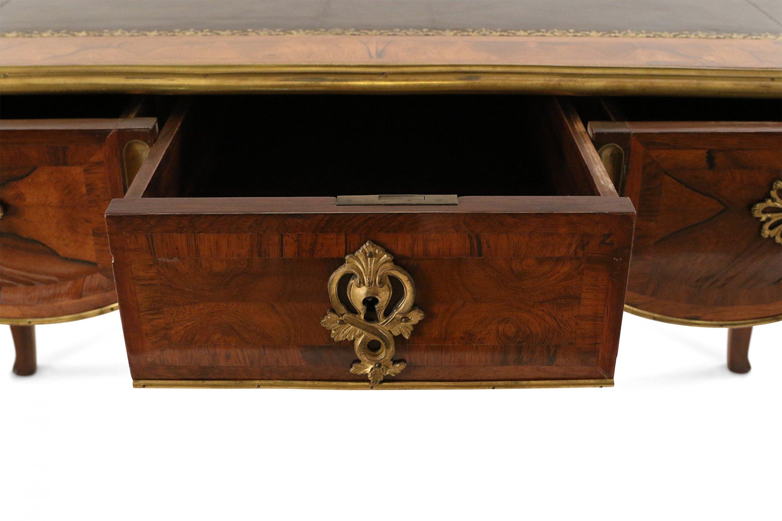 French Louis XV Style Kingwood Veneer Desk with Leather Top and Brass Hardware For Sale 1