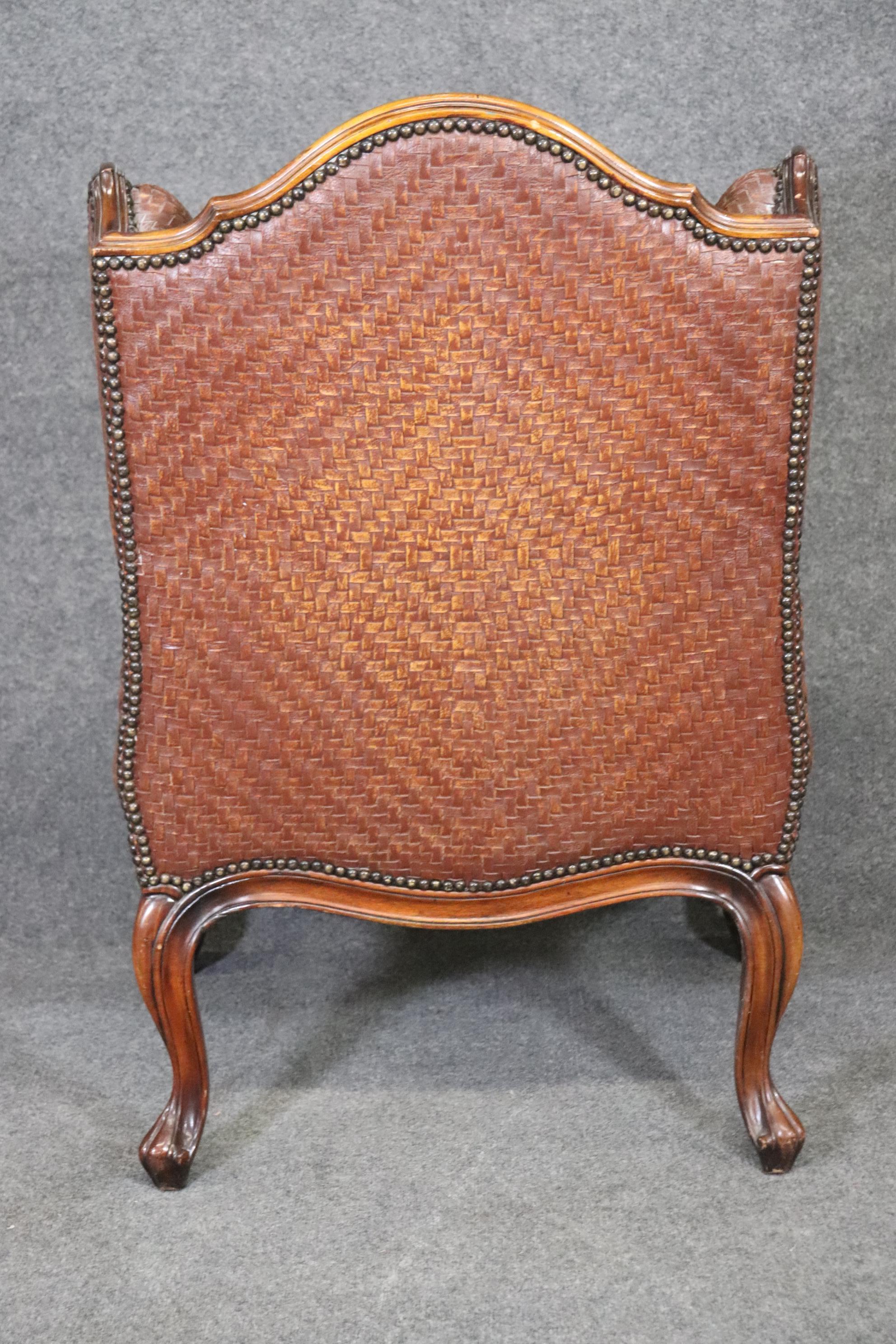 French Louis XV Style Mahogany Woven Leather Theodore Alexander Wingchair In Good Condition In Swedesboro, NJ