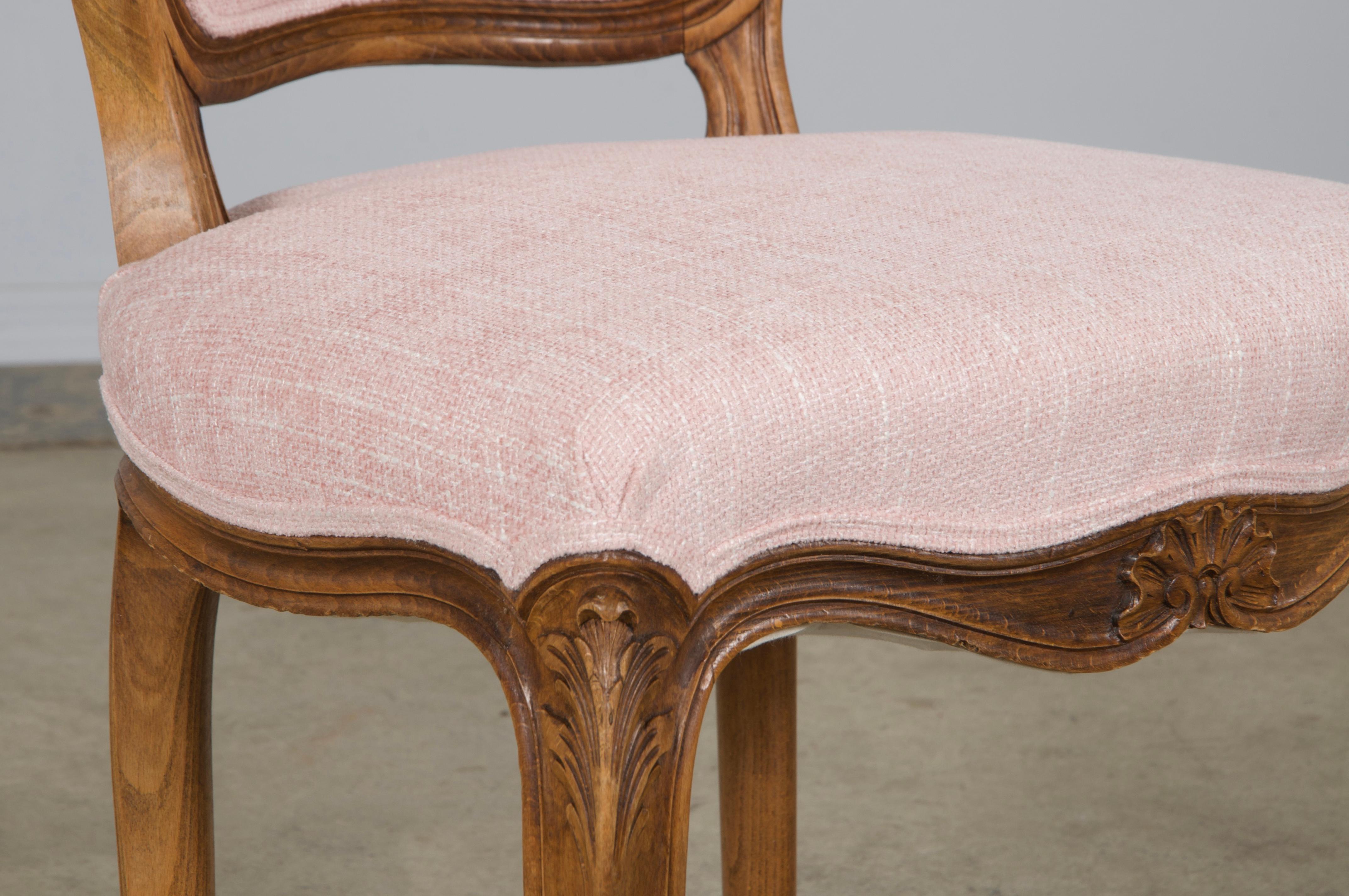 Sedie da pranzo francesi in stile Luigi XV in acero color rosa confetto - set di 8 in vendita 3
