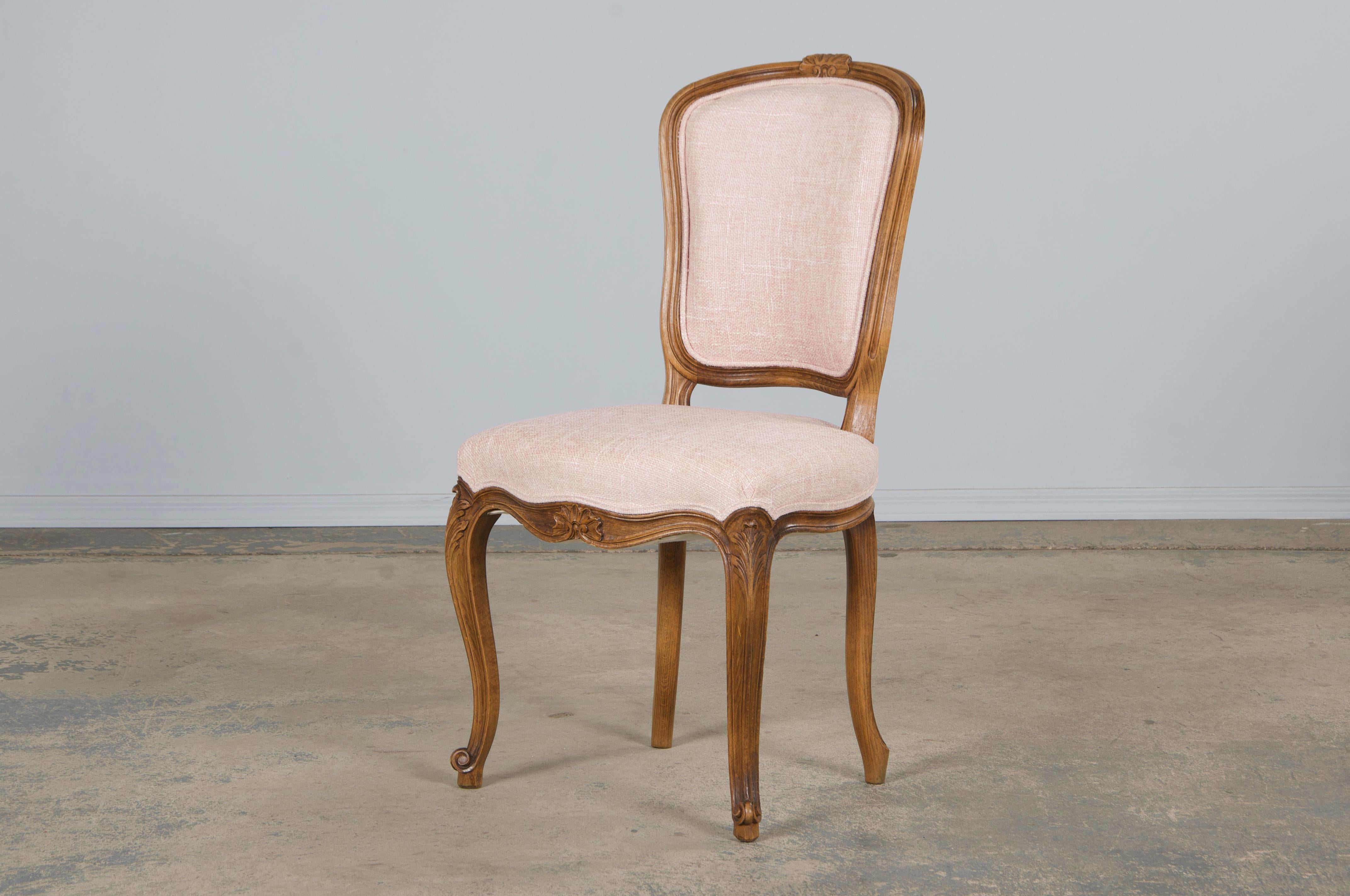 Sedie da pranzo francesi in stile Luigi XV in acero color rosa confetto - set di 8 in vendita 9