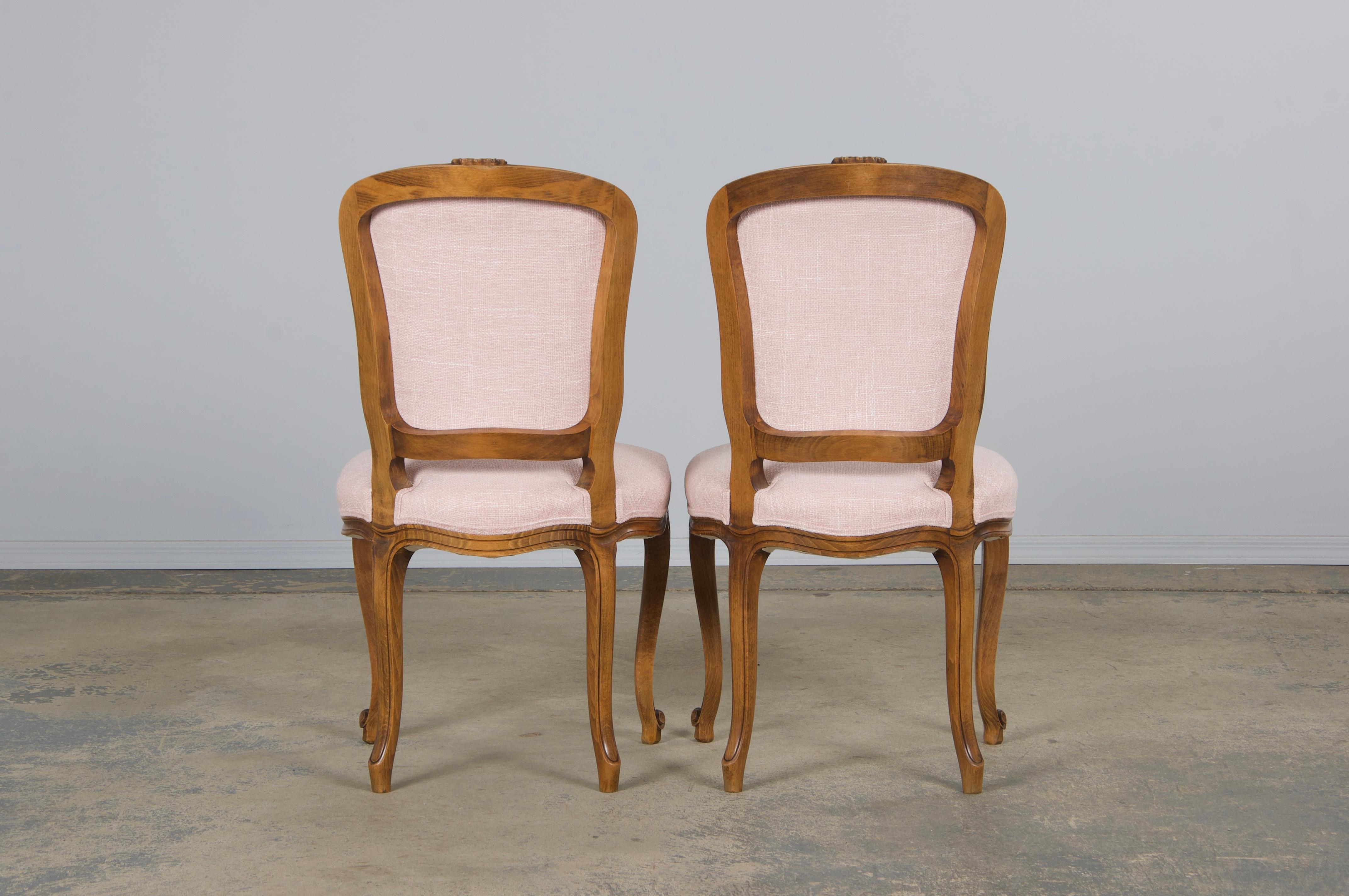 Sedie da pranzo francesi in stile Luigi XV in acero color rosa confetto - set di 8 in vendita 12