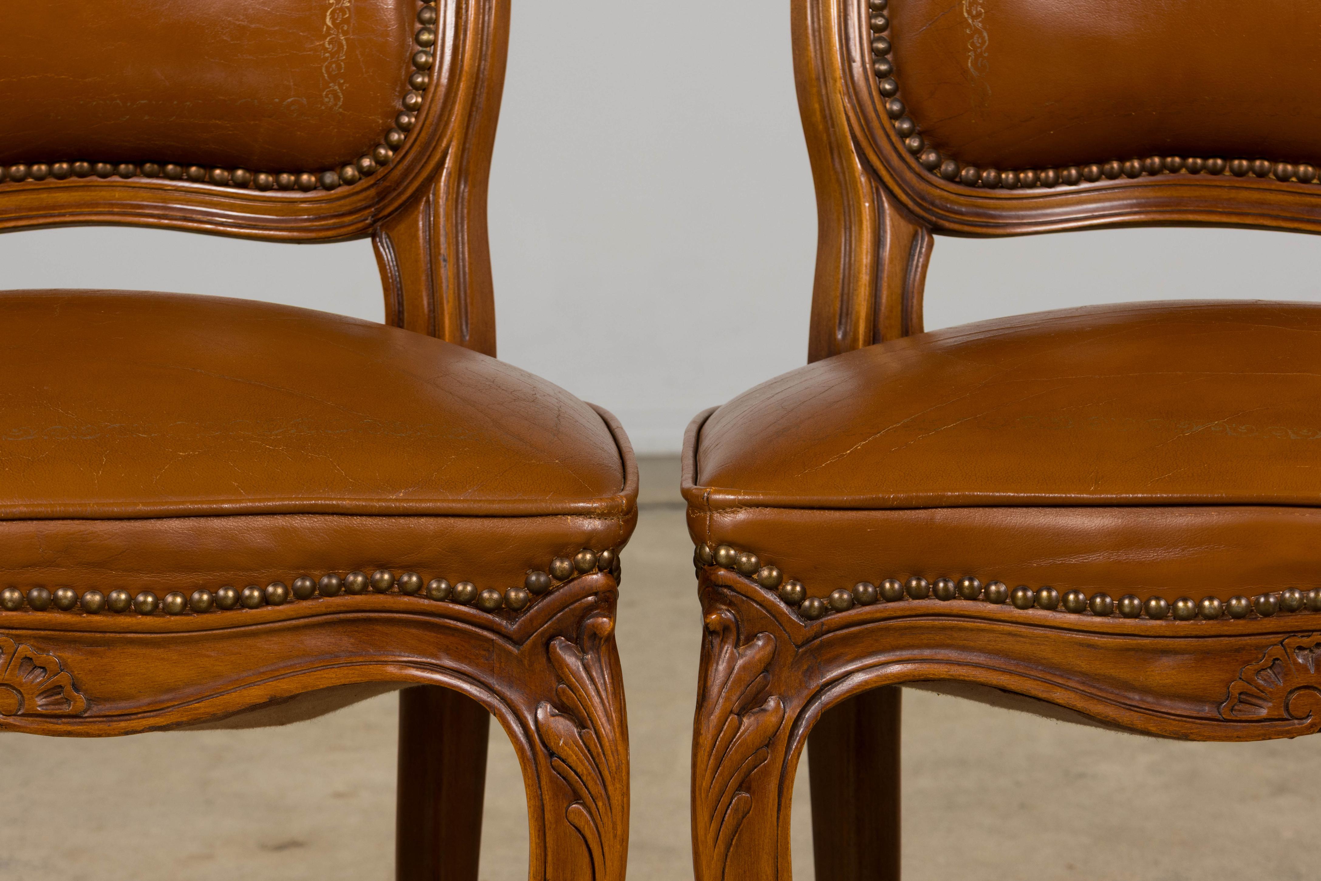Chaises de salle à manger en érable de style Louis XV en cuir brun - Lot de 6 en vente 1