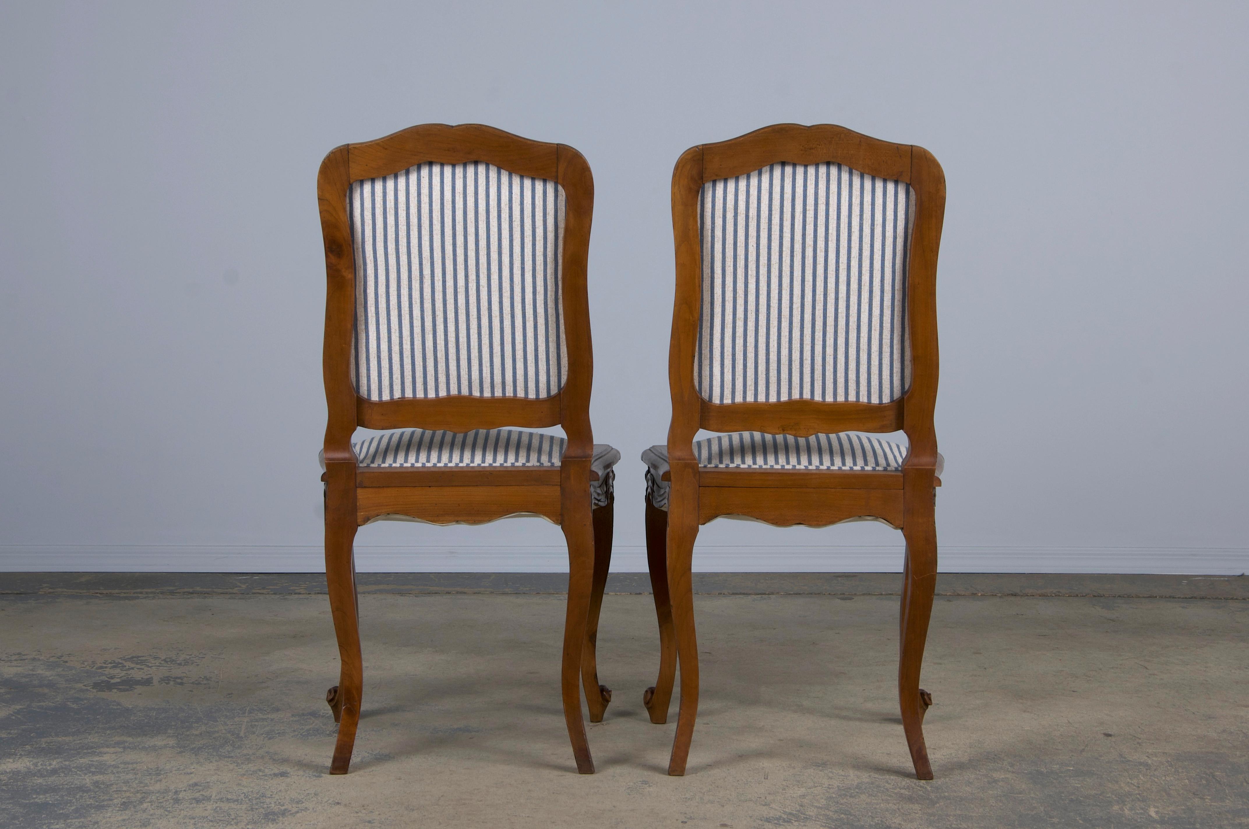 French Louis XV Style Maple Dining Chairs W/ Striped Linen - Set of 10 13