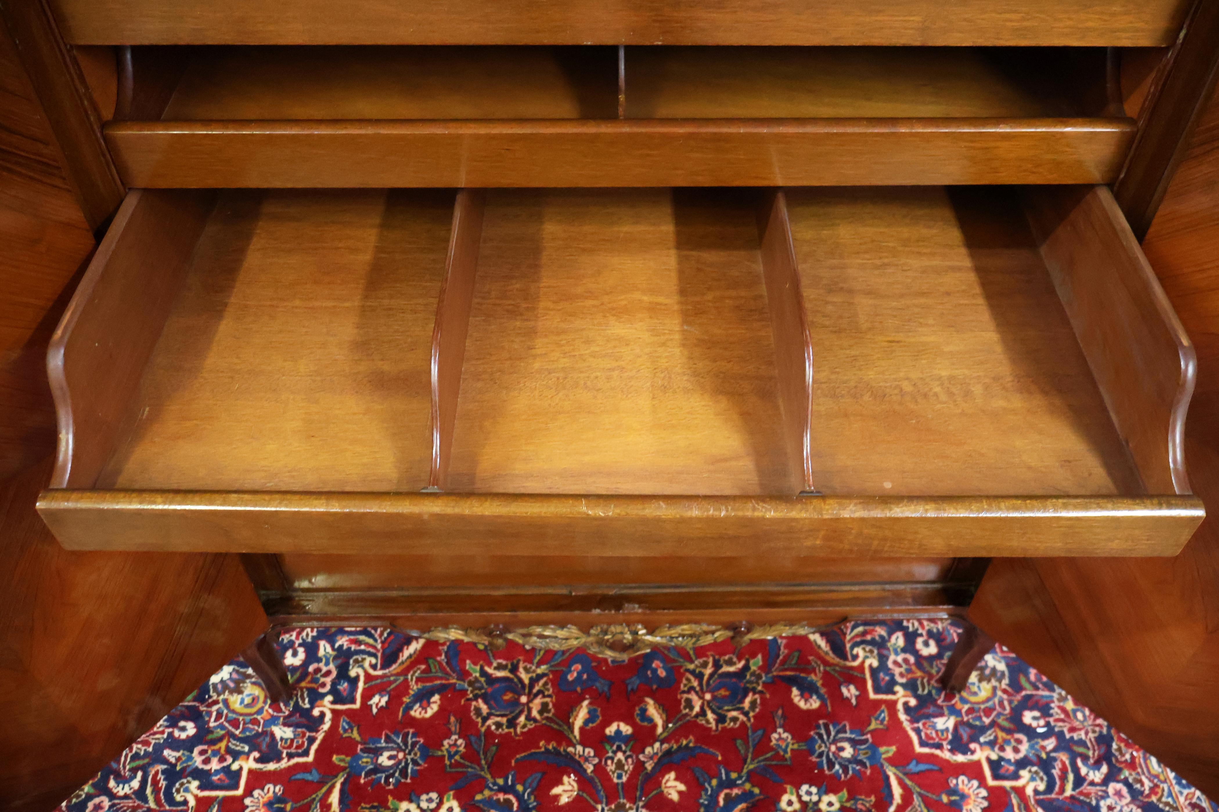 French Louis XV Style Marble Top Inlaid High Dresser High Chest Circa 1920's in vendita 9