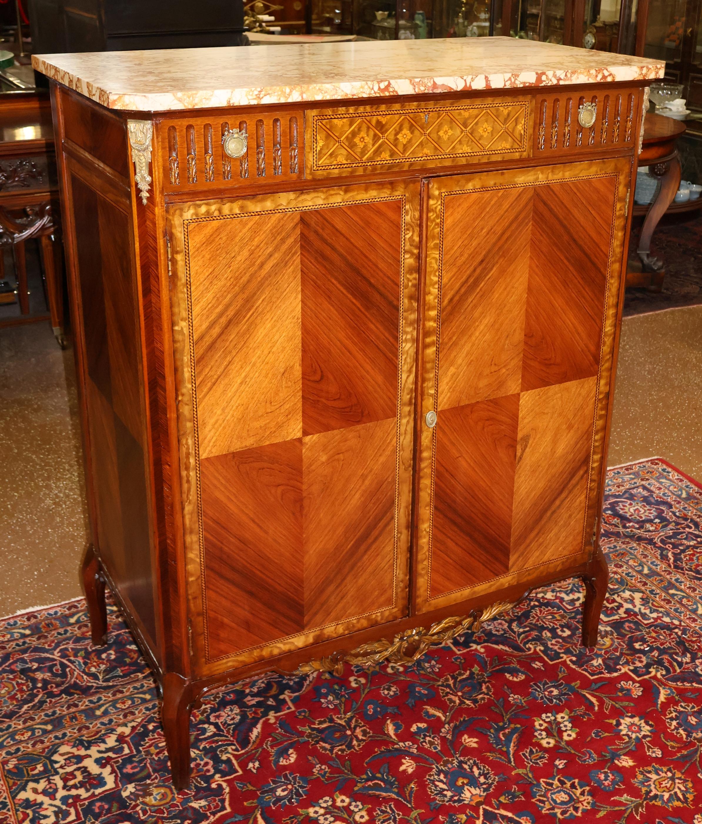Francese French Louis XV Style Marble Top Inlaid High Dresser High Chest Circa 1920's in vendita