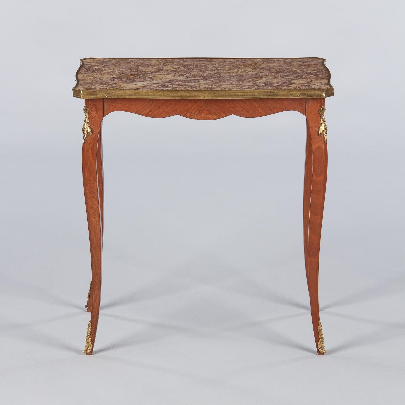 French Louis XV Style Cherrywood and Marble-Top Side Table, 1940s In Good Condition In Austin, TX