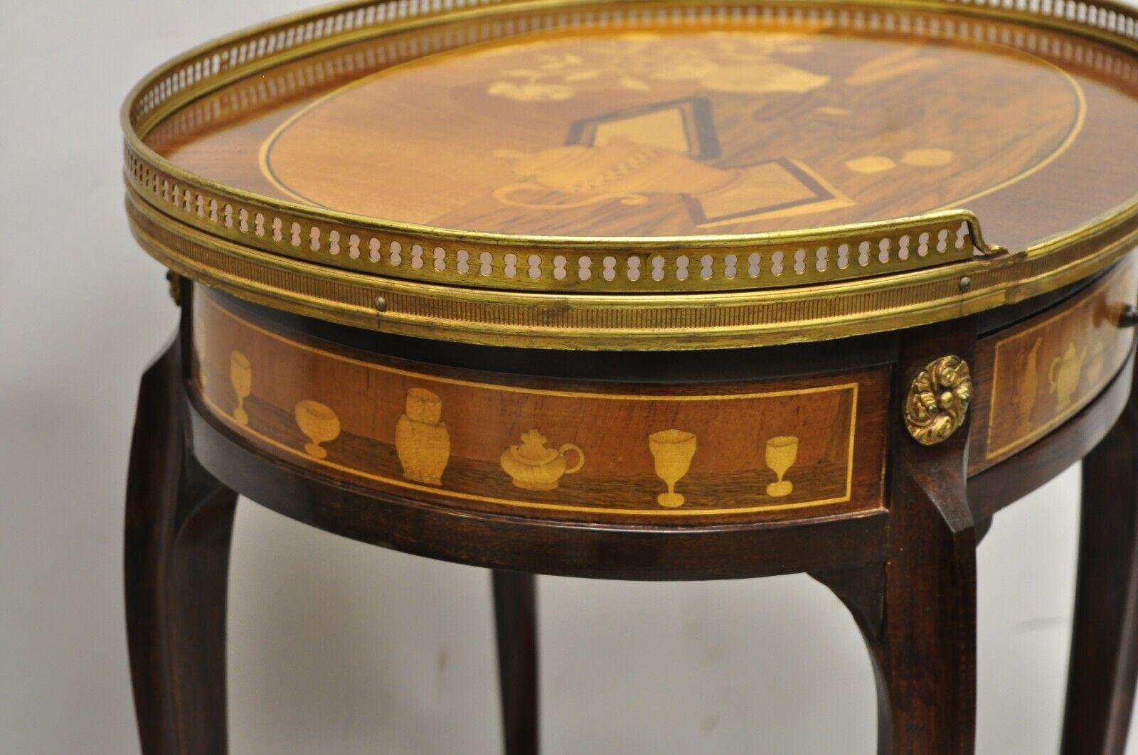 French Louis XV Style Marquetry Inlay Bronze Ormolu Accent Side Table For Sale 1