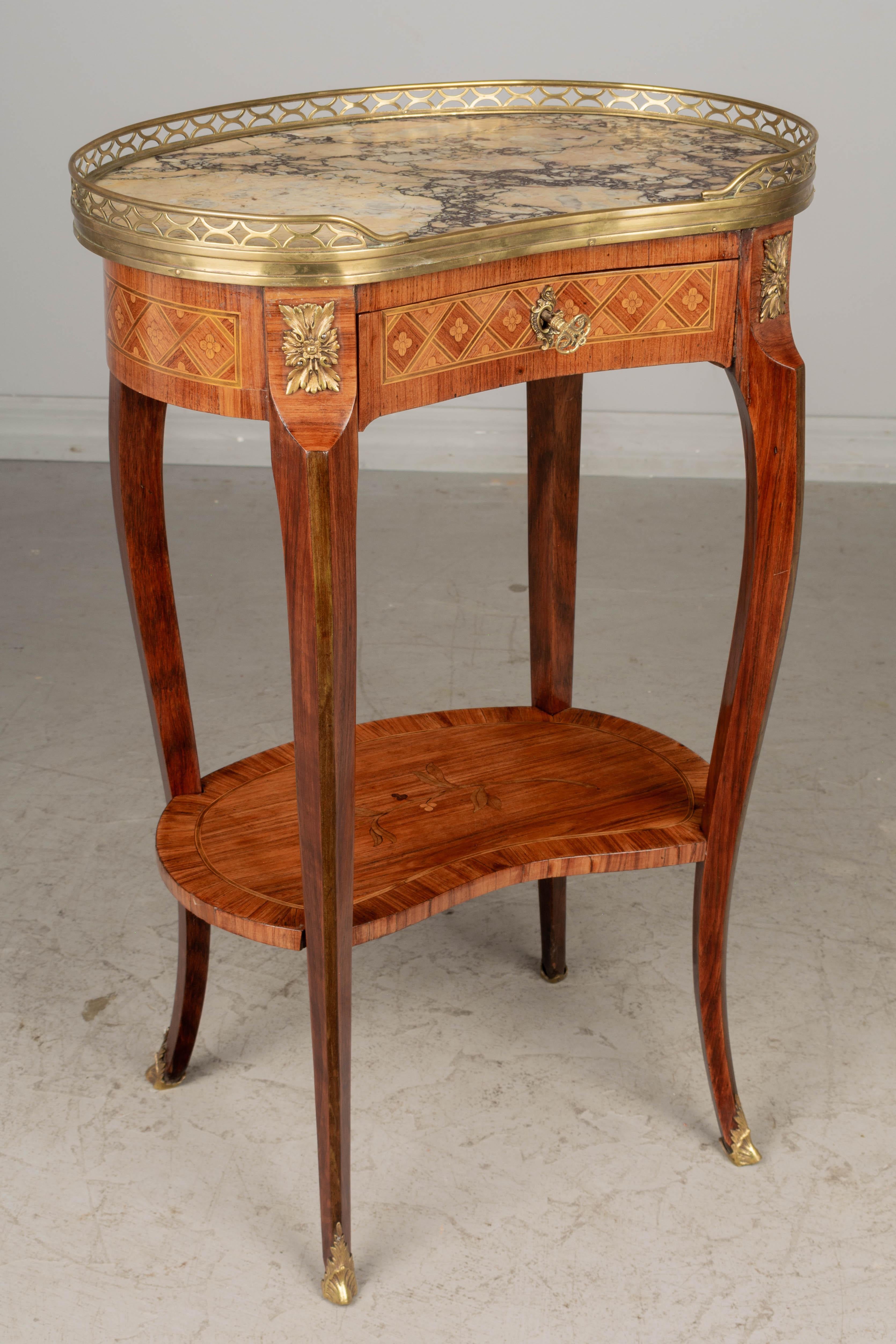 French Louis XV Style Marquetry Side Table For Sale at 1stDibs