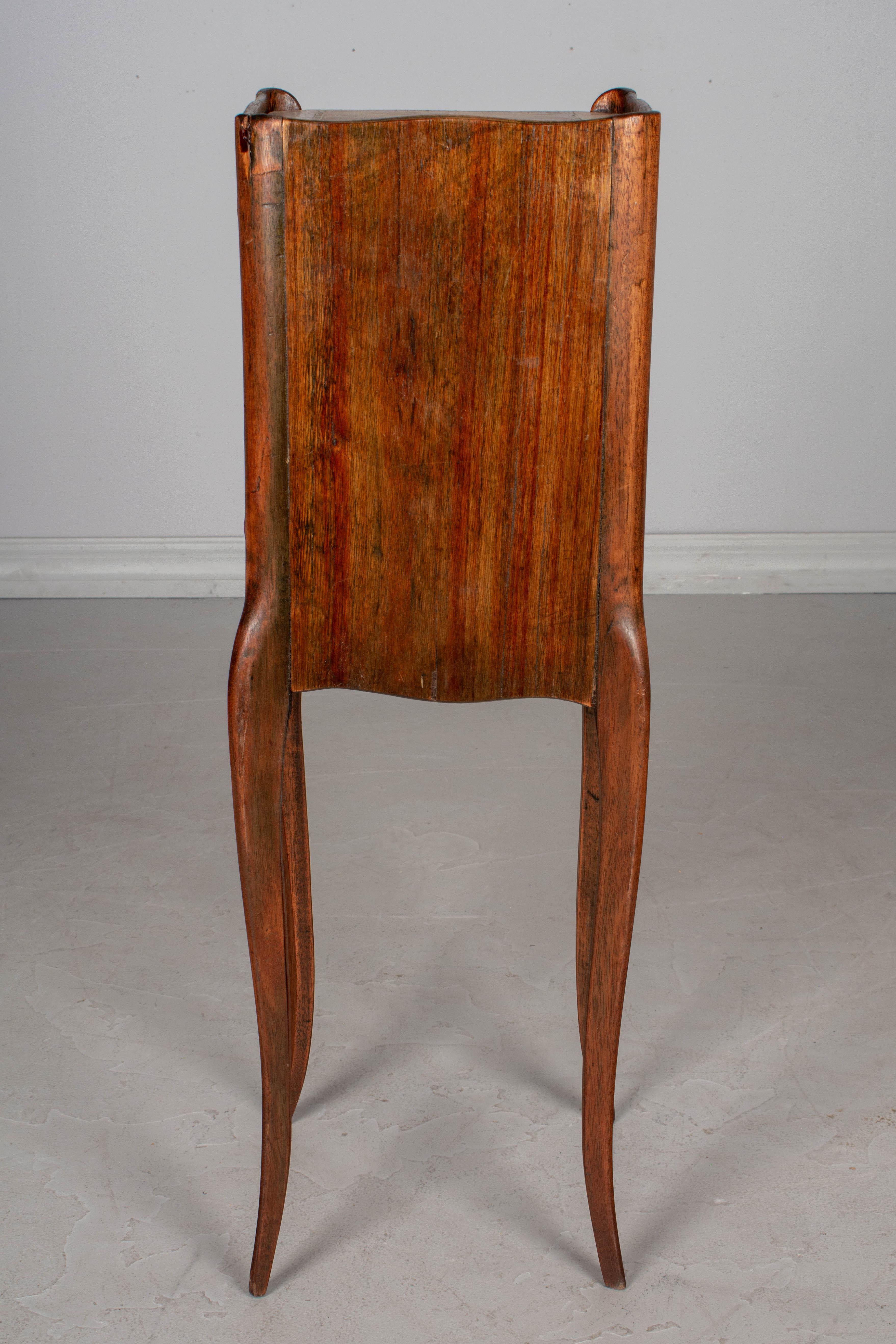 French Louis XV Style Marquetry Side Table In Good Condition In Winter Park, FL