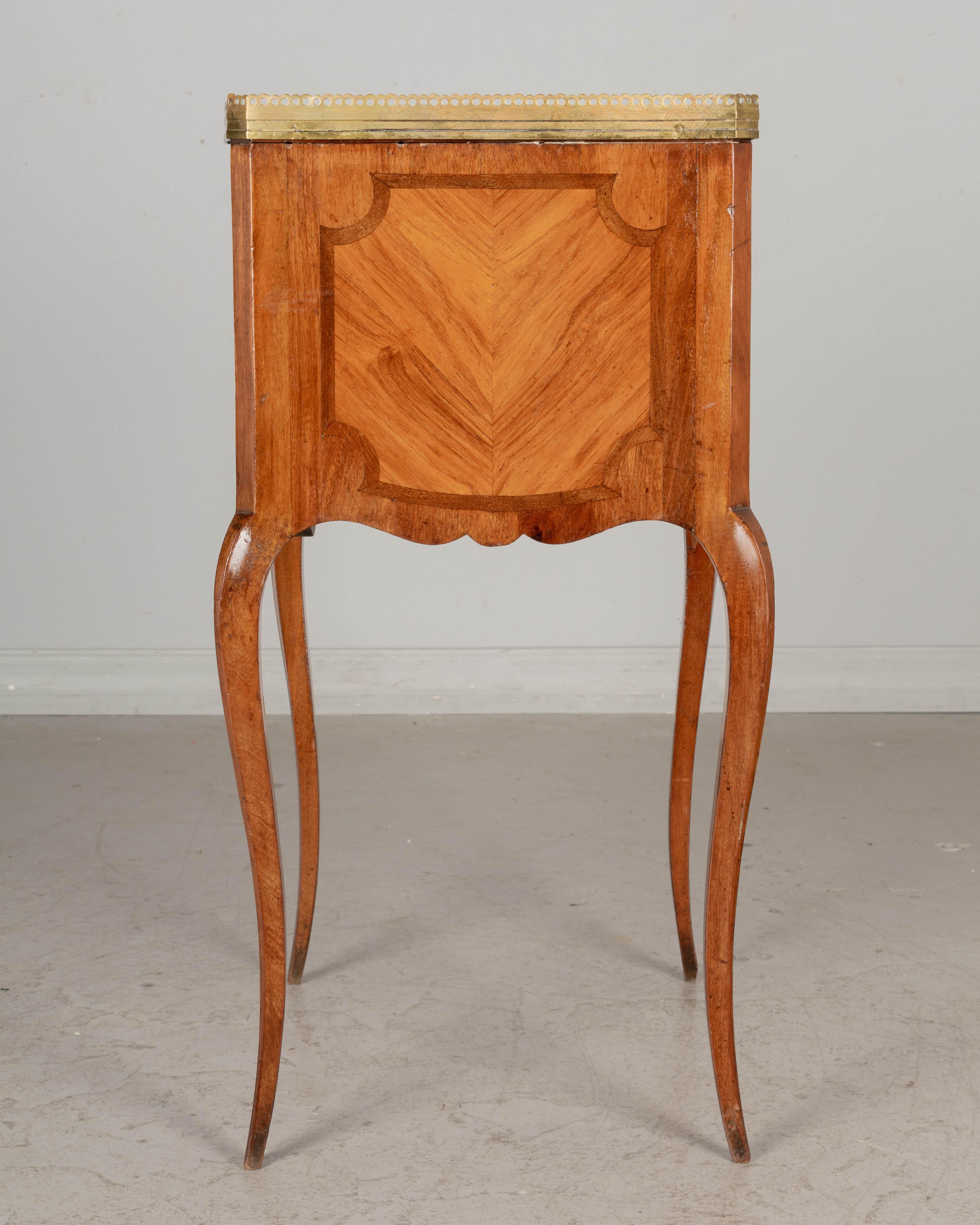 French Louis XV Style Marquetry Side Table For Sale 2