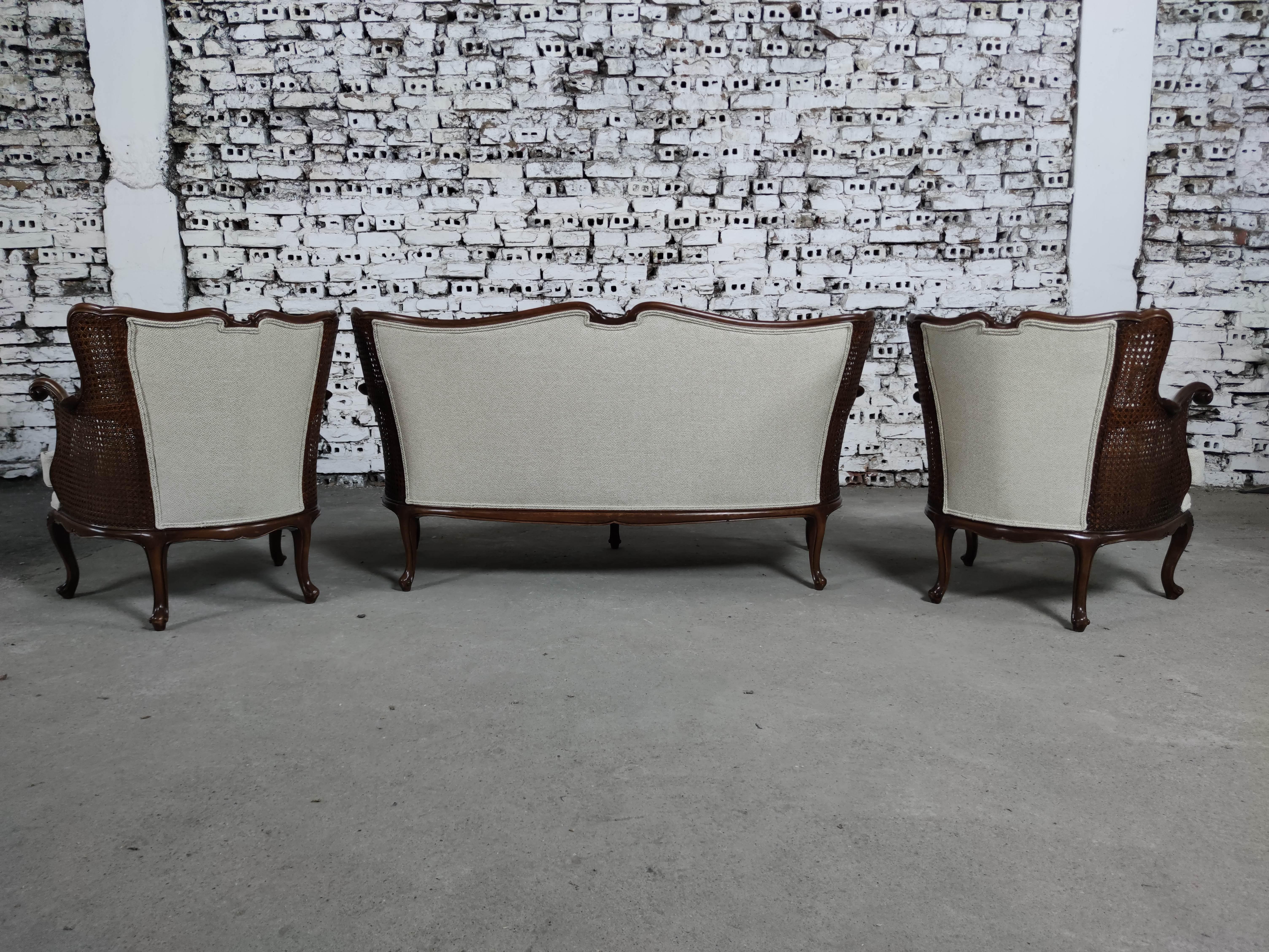 Französisch Louis XV Style Neu gepolstert Cane und Holz Salon Sofa Set von 3  im Angebot 4