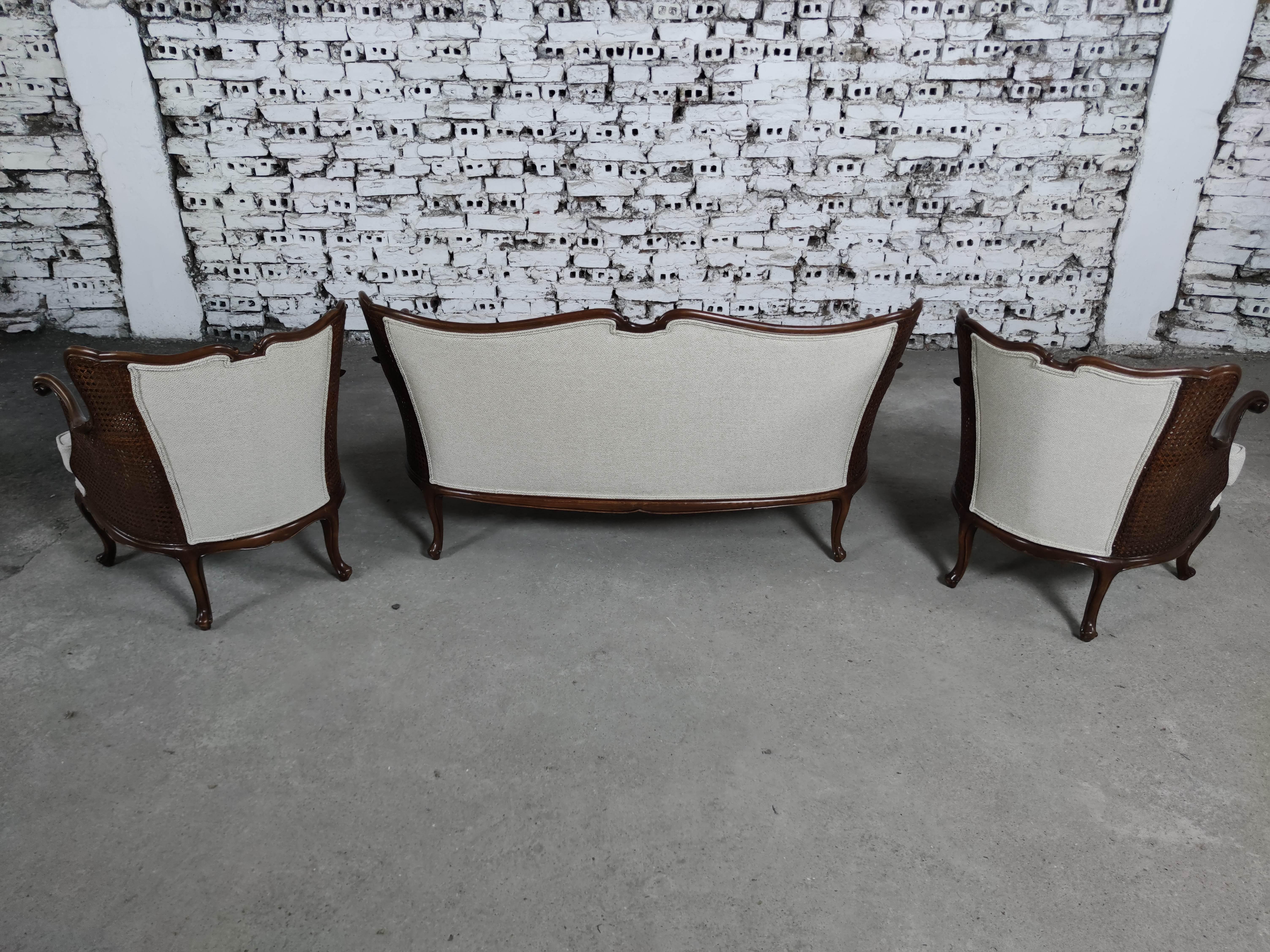 Französisch Louis XV Style Neu gepolstert Cane und Holz Salon Sofa Set von 3  im Angebot 5