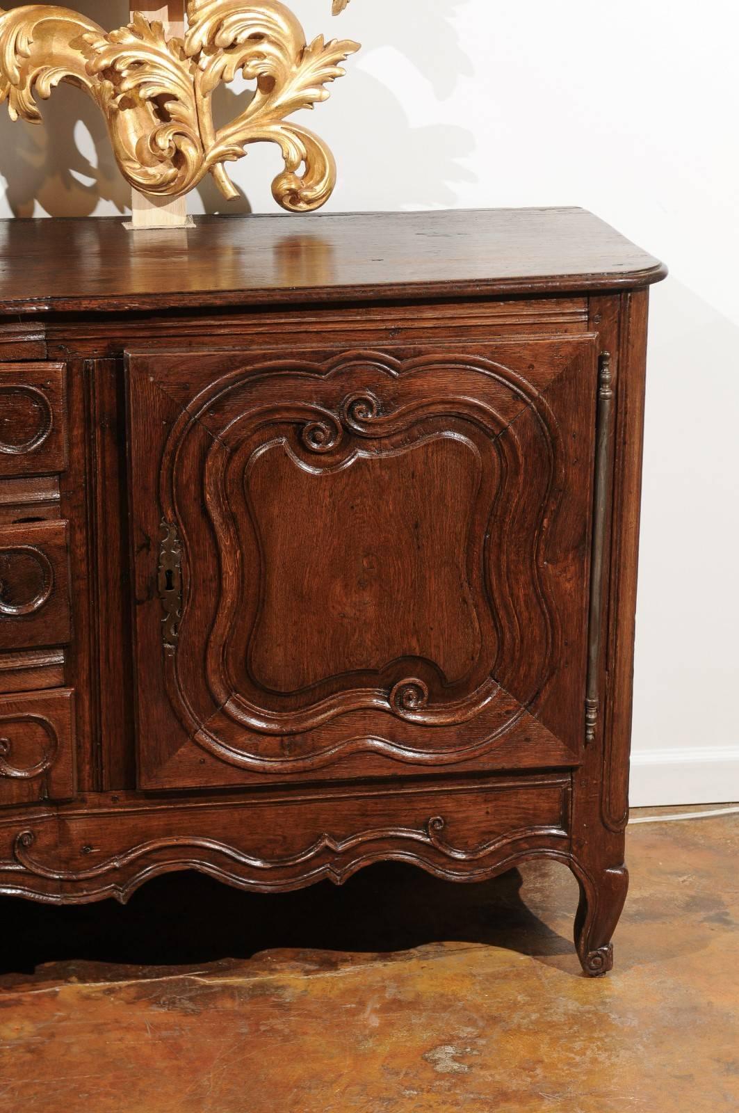 French Louis XV Style Oak Sideboard with Scrolled Motifs, Late 18th Century 3