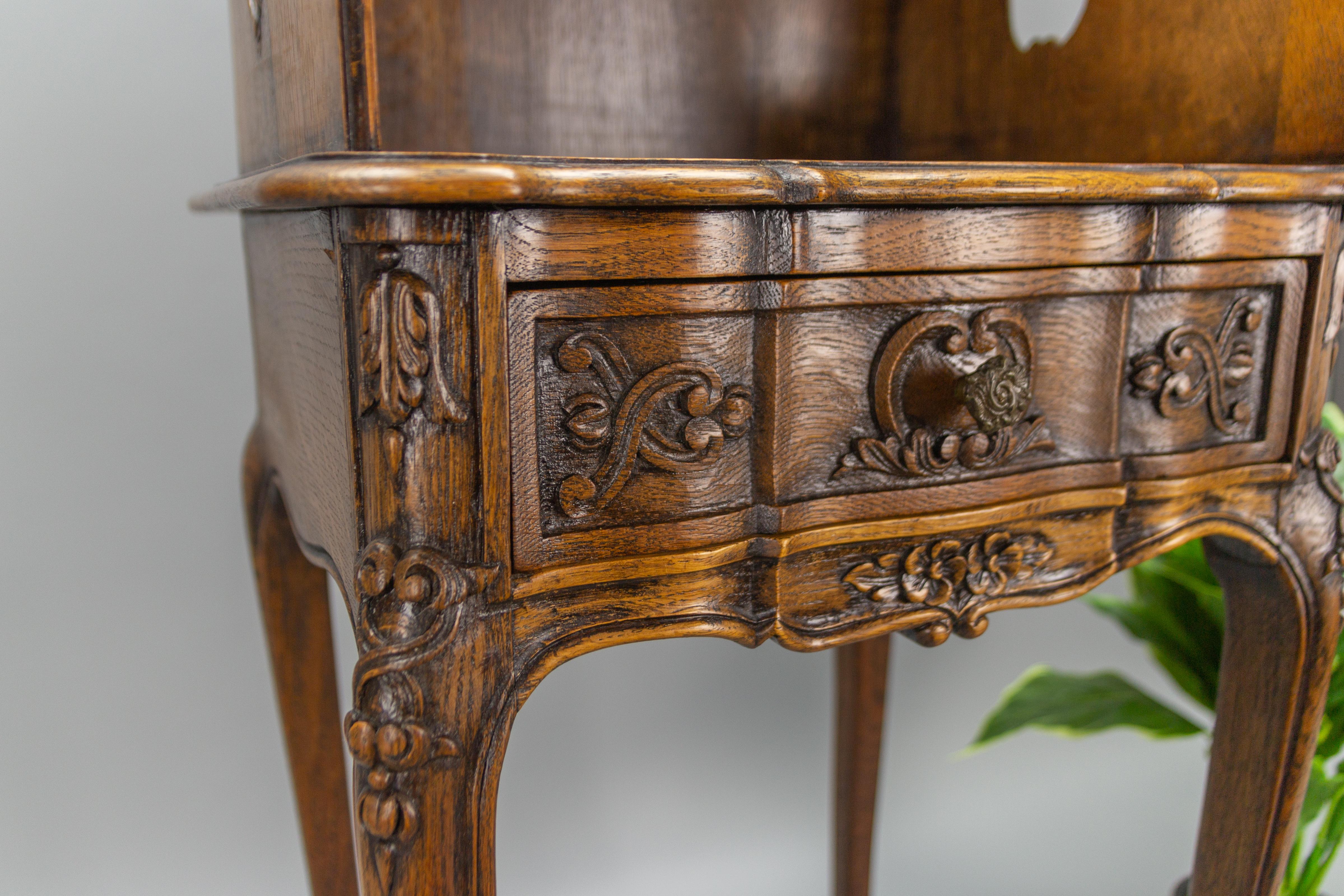 French Louis XV Style Oakwood Nightstand or Side Table 7