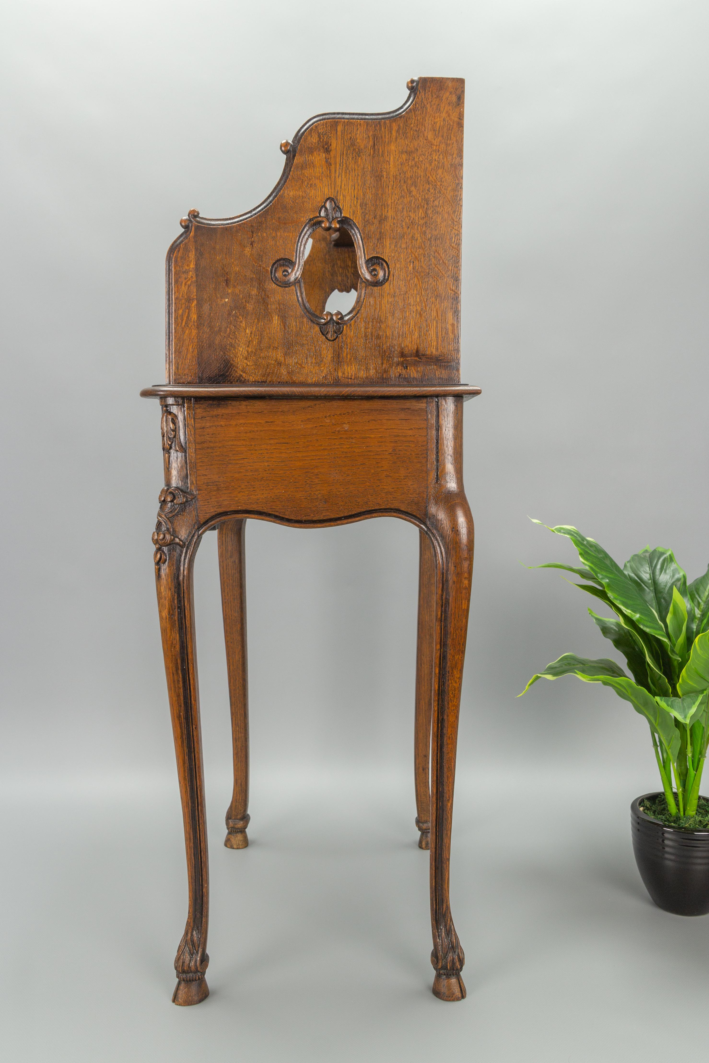 French Louis XV Style Oakwood Nightstand or Side Table 3