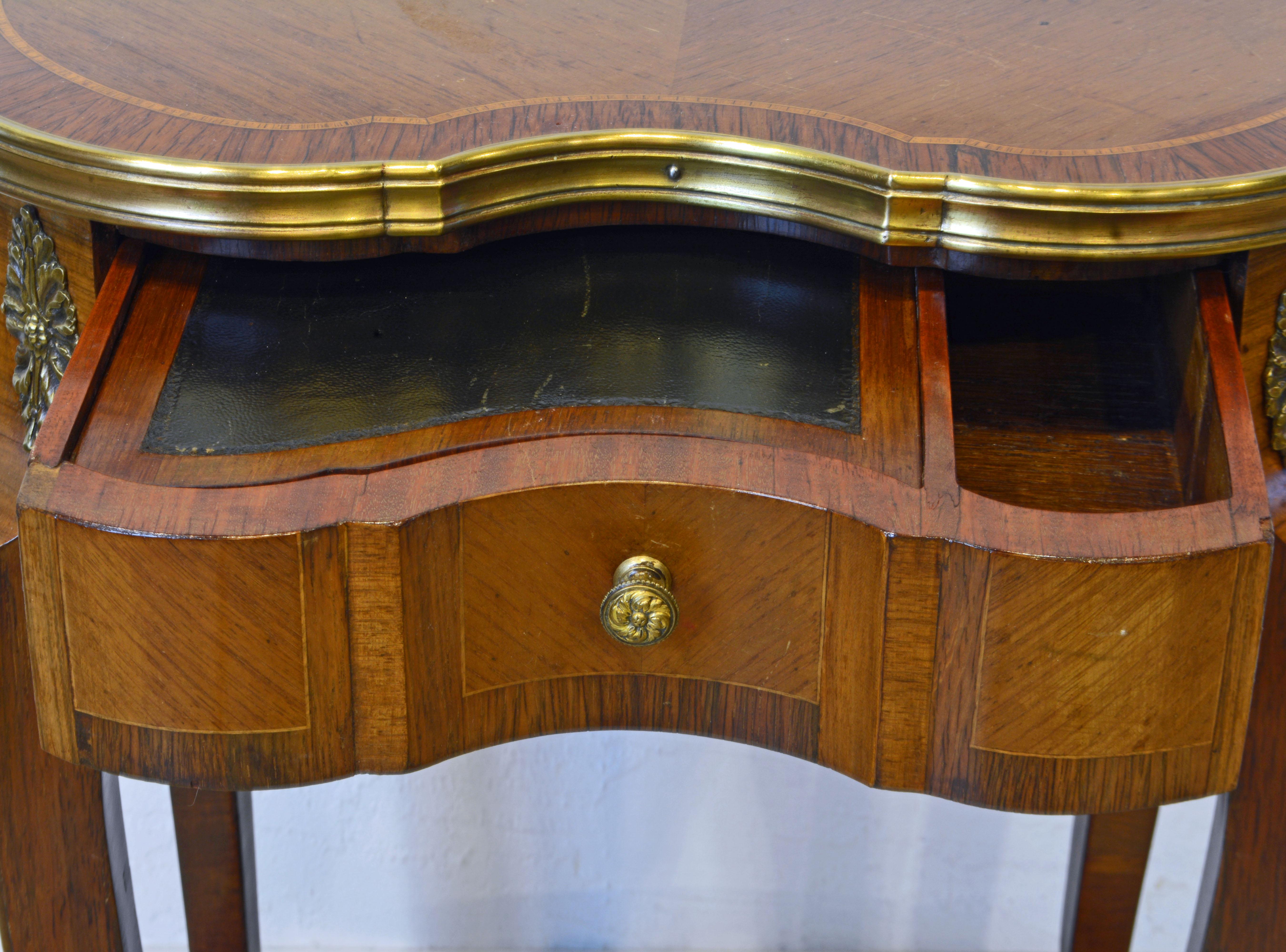 French Louis XV Style Ormolu Mounted Kidney Shape Table with Writing Compartment In Good Condition In Ft. Lauderdale, FL