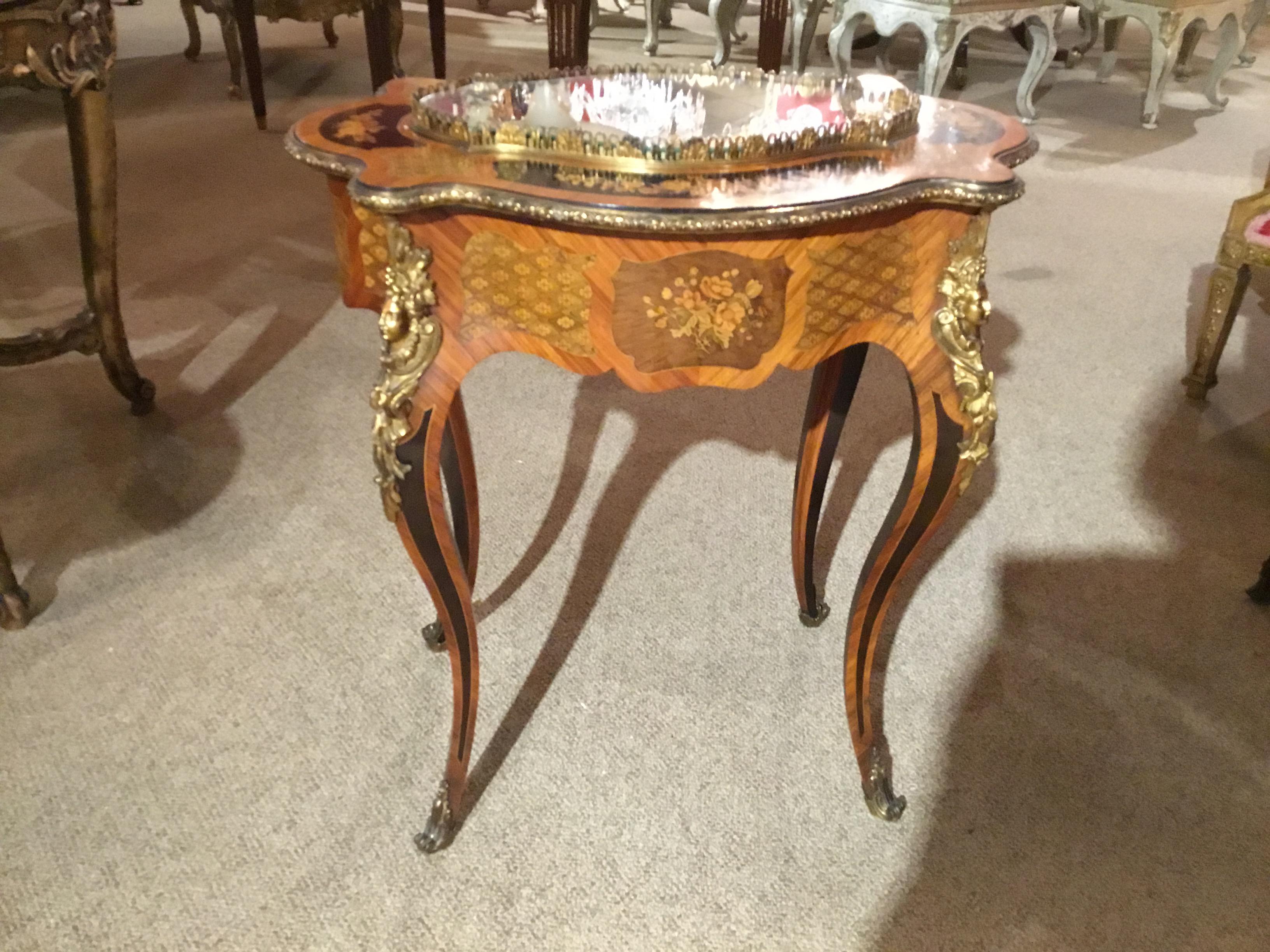 19th Century French Louis XV Style Oval Side Table with Marquetry and Bronze Dore Mounts