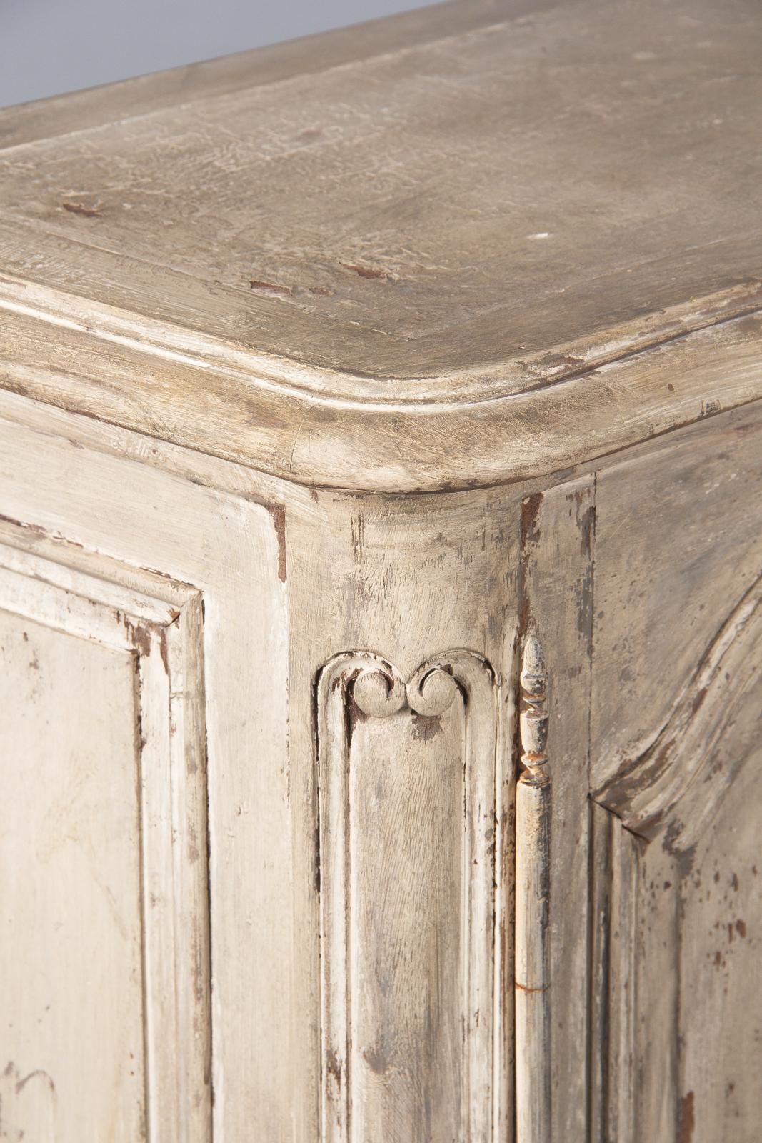 French Louis XV Style Painted Enfilade Buffet, Early 1900s 1