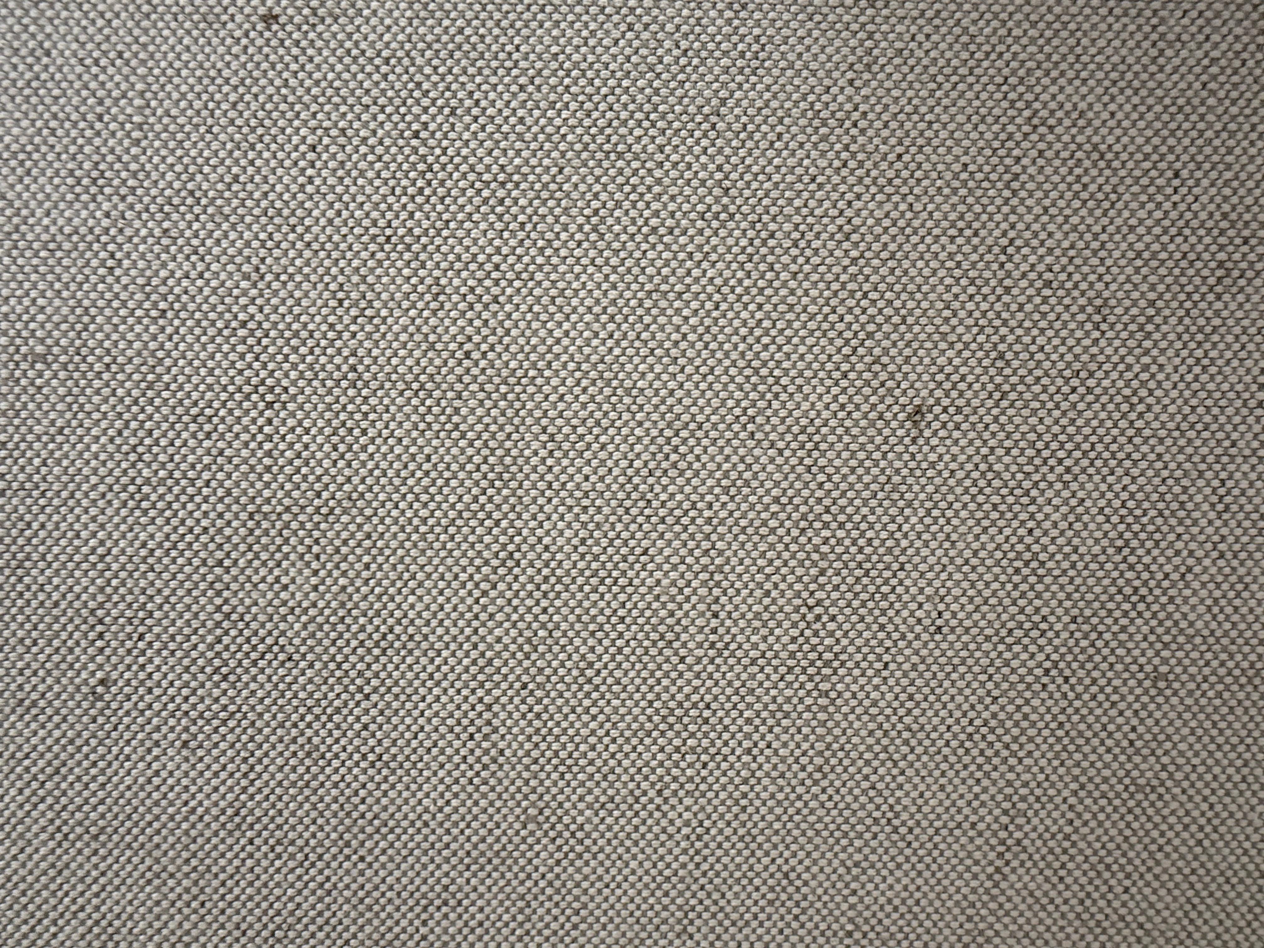 Sofá francés pintado estilo Luis XV con tapicería de lino nueva en venta 6