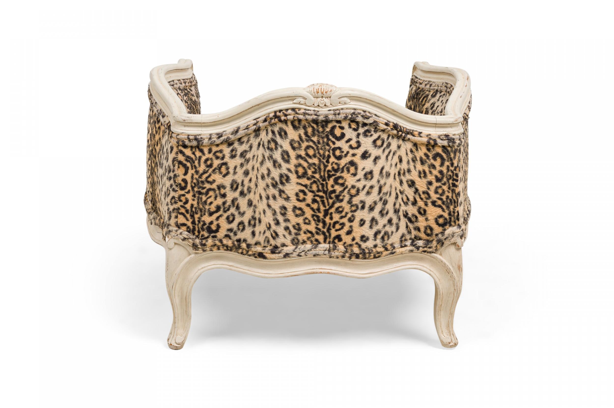 20th Century French Louis XV-Style Painted Wood Leopard Print Upholstered Pet Bed For Sale