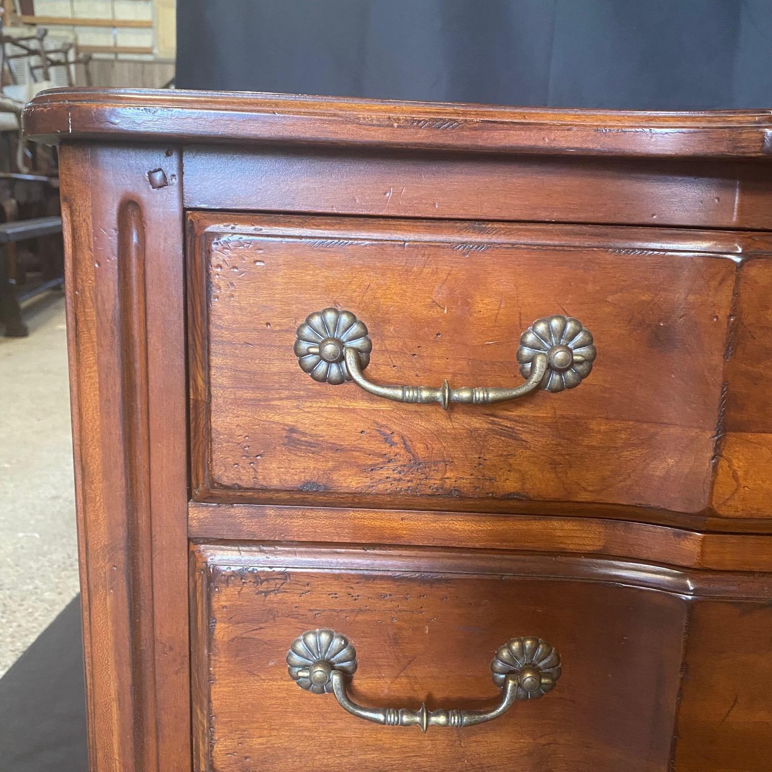 French Louis XV Style Pair of Drexel Heritage Commode Night Stands 1