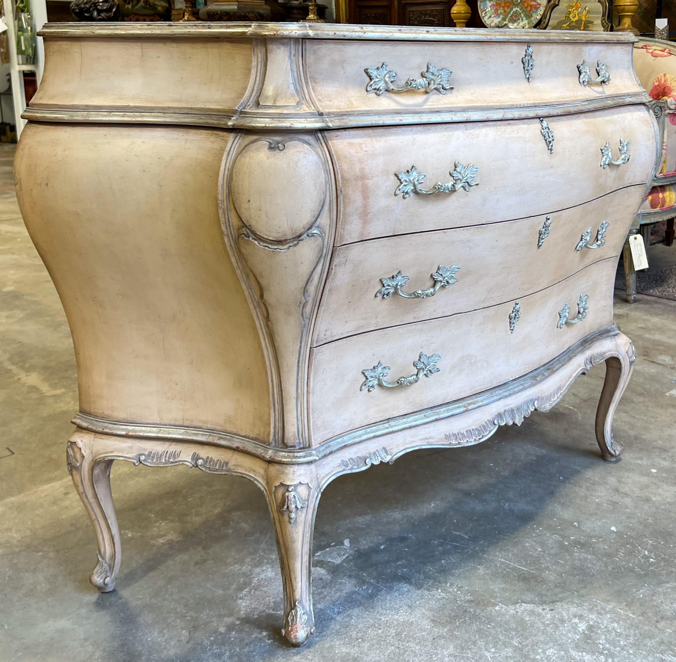 French Louis XV Style Pink Blush & Silver Gilt Serpentine Bombay Chest / Commode For Sale 4