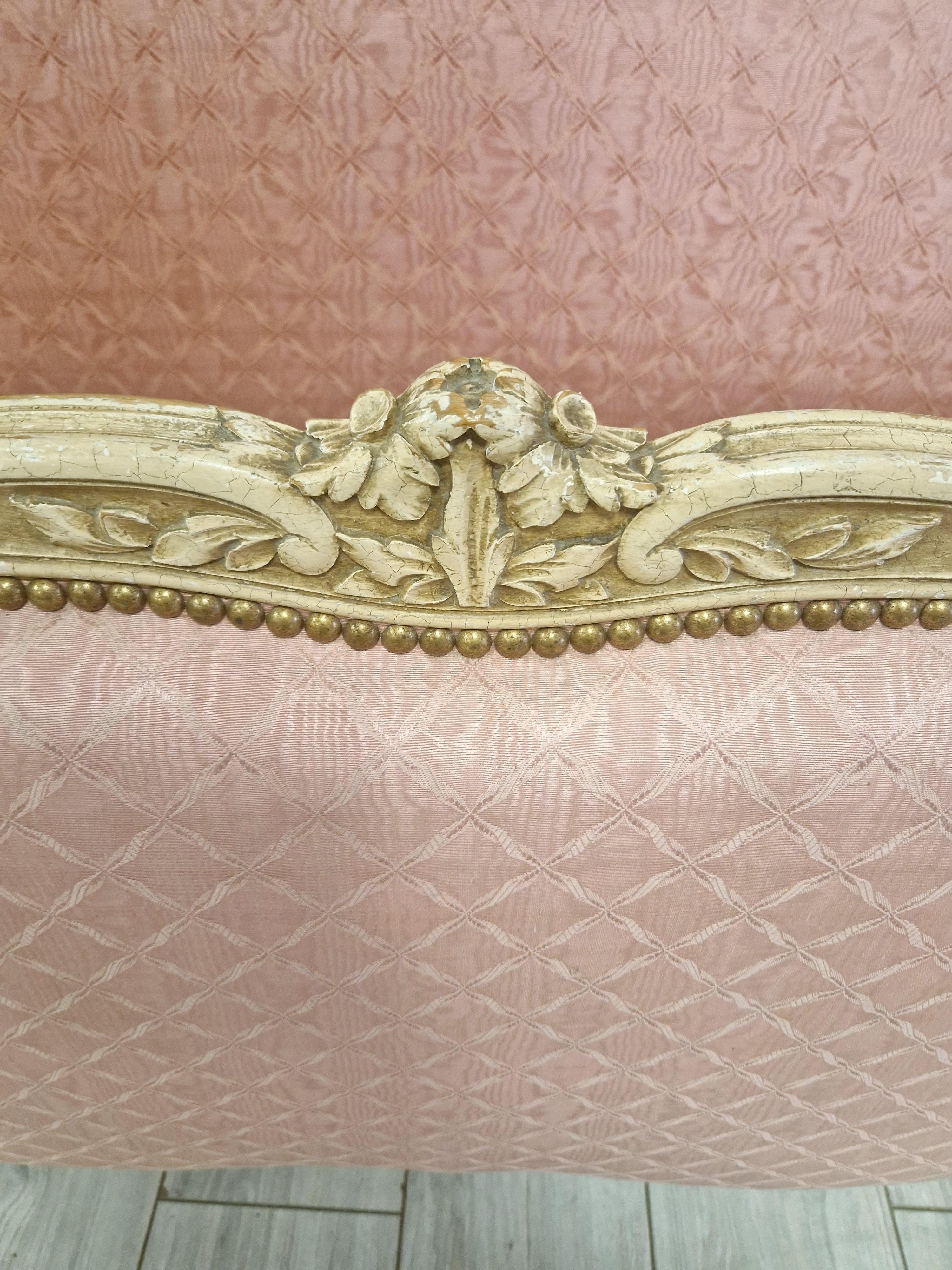 Lit Corbeille rose de style Louis XV français en vente 2