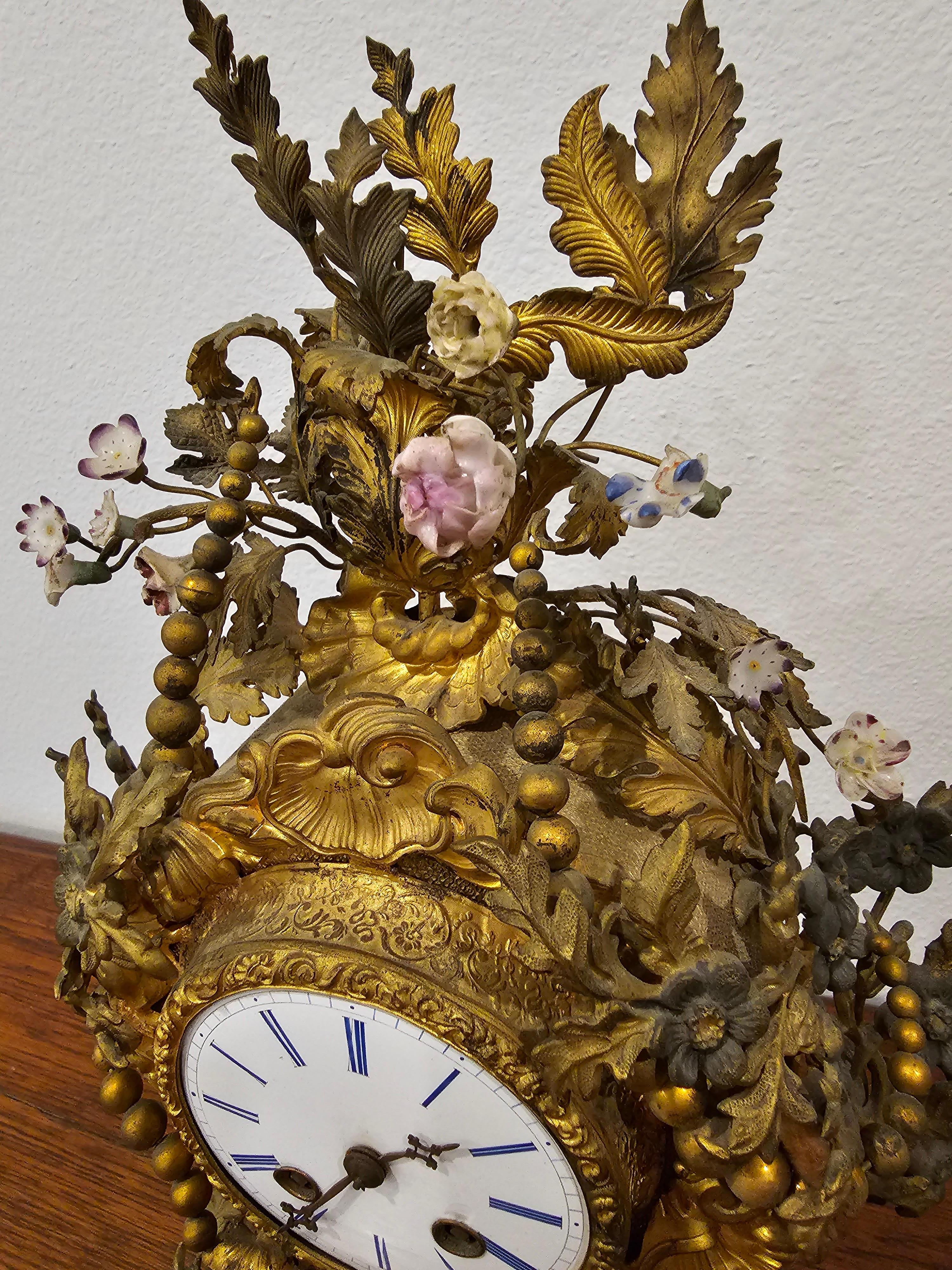 French Louis XV Style Porcelain Gilt Mixed Metal Mantel Clock For Sale 4