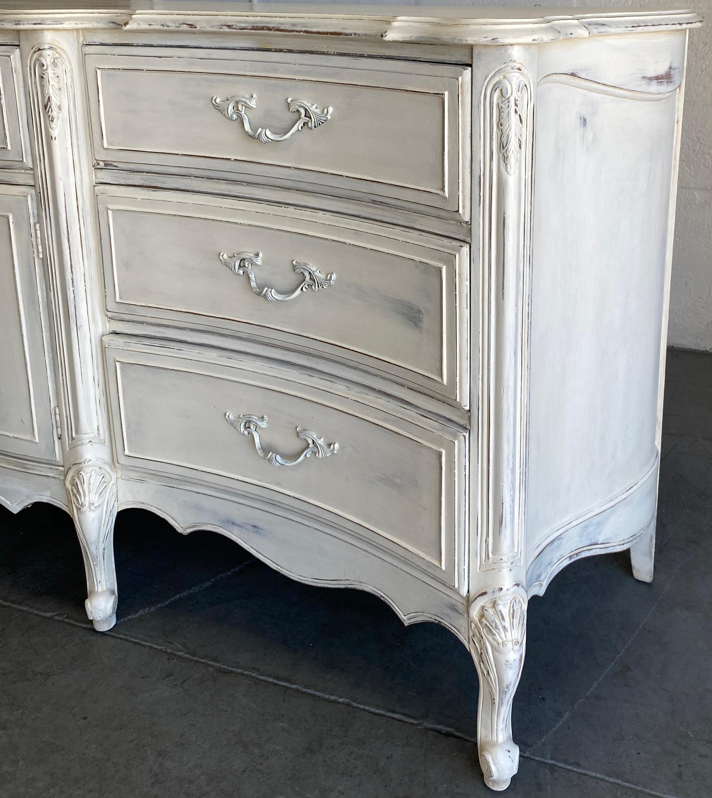 Französisches Sideboard im Louis XV-Stil, französisches bemaltes Buffet oder Enfilade (20. Jahrhundert) im Angebot