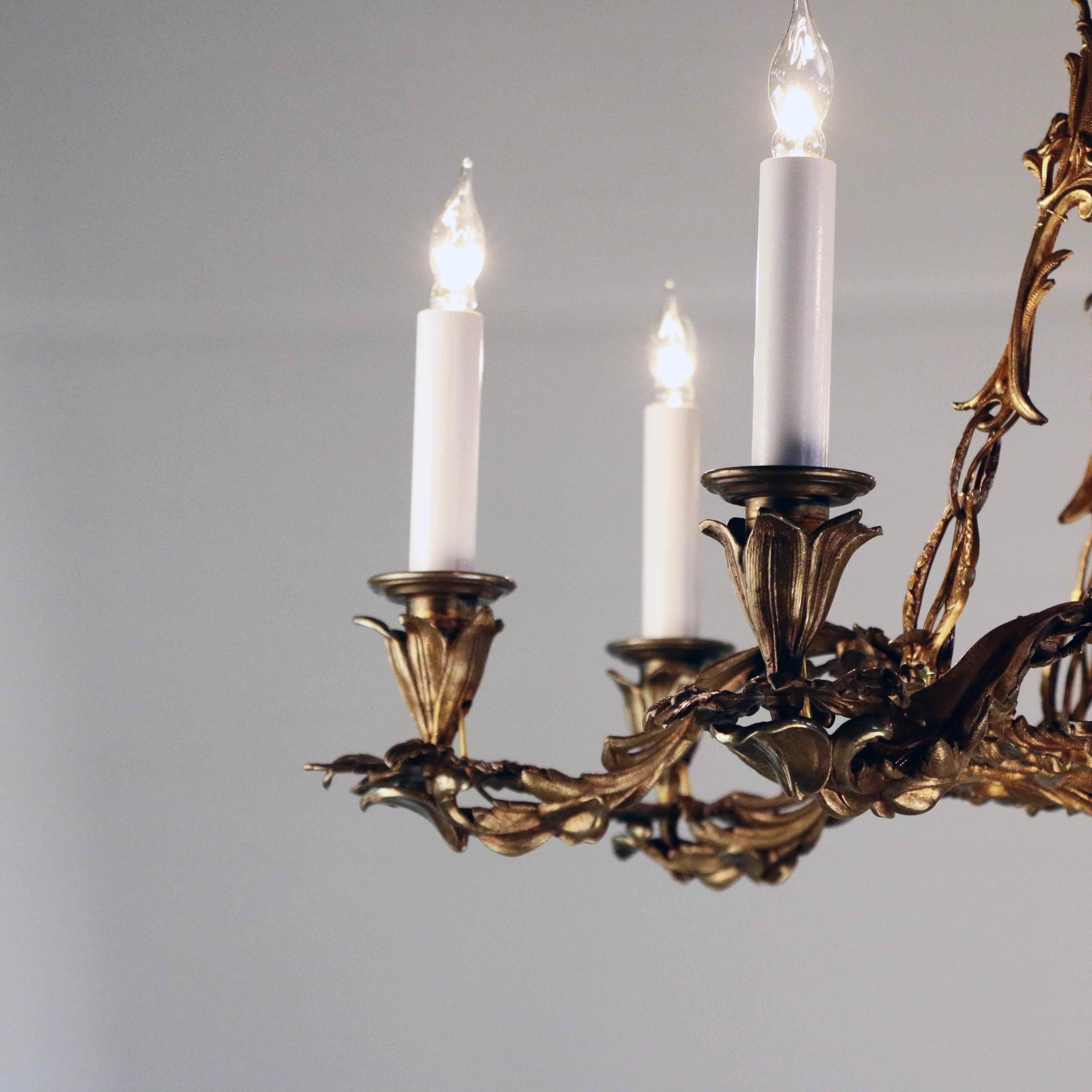 French Louis XV Style Rococo Bronze and Glass Eight-Light Chandelier 2
