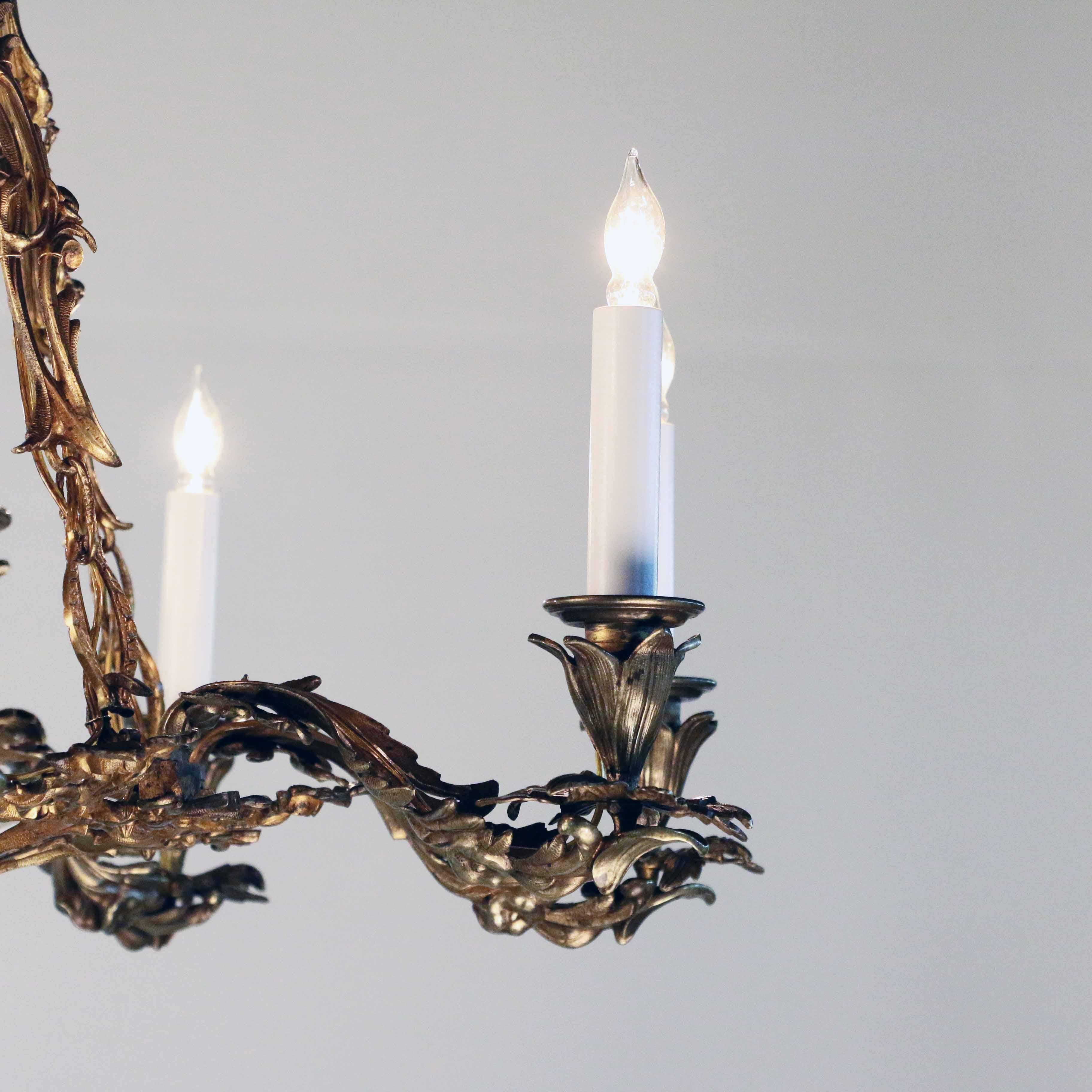 French Louis XV Style Rococo Bronze and Glass Eight-Light Chandelier 3