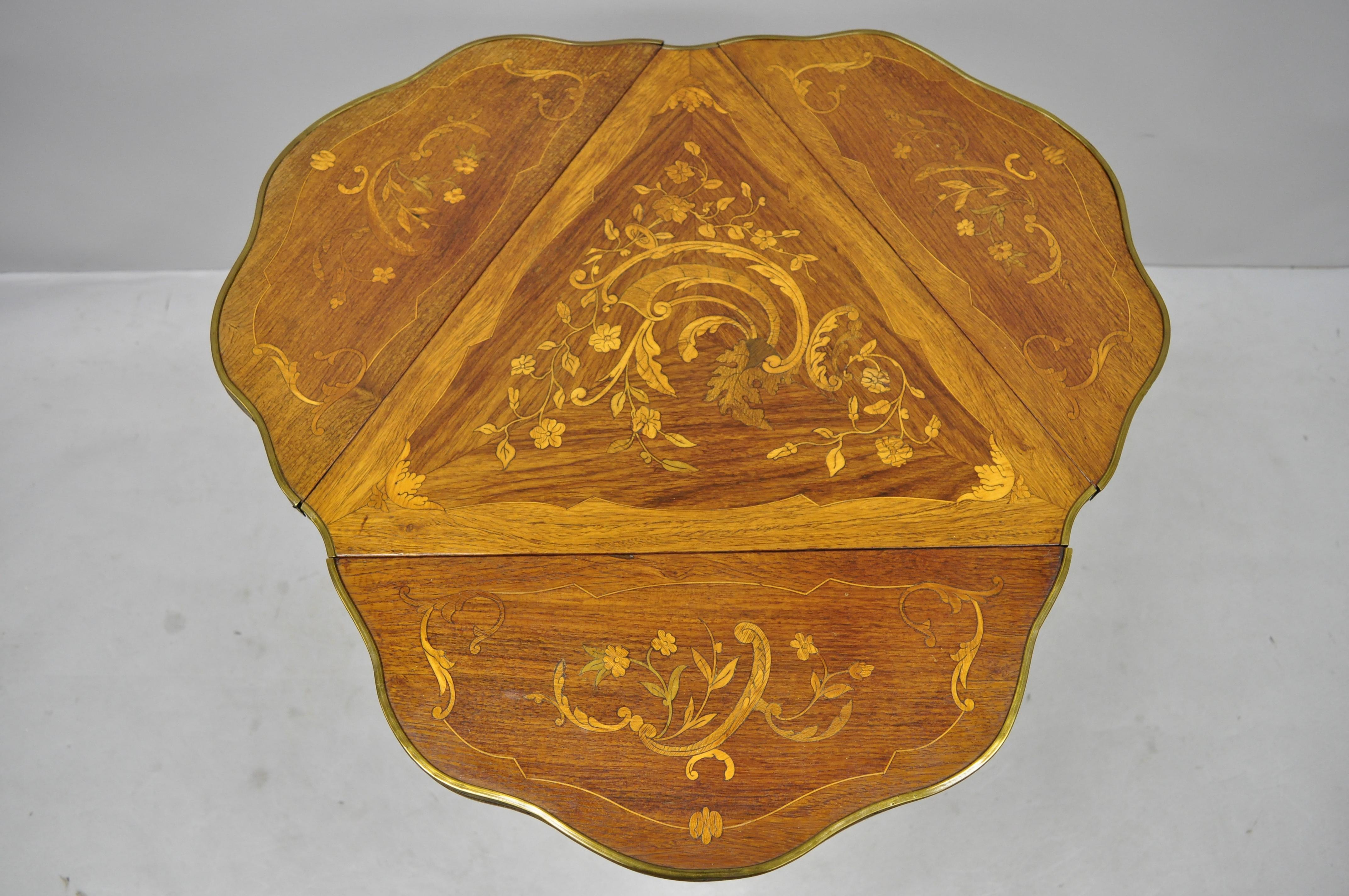 French Louis XV Style Satinwood Inlay Drop-Leaf Side Table with Bronze Ormolu In Good Condition For Sale In Philadelphia, PA