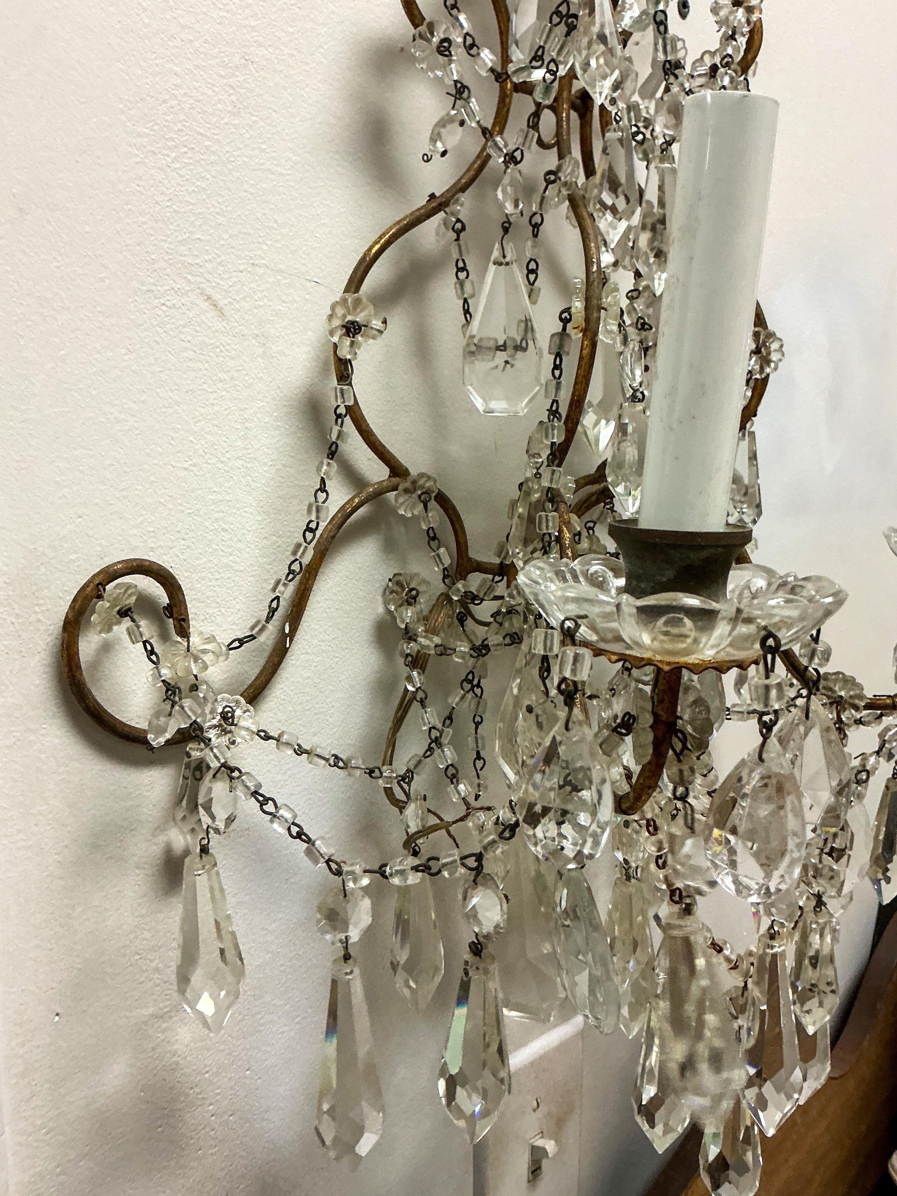 French Louis XV Style Sconces W/ Bronze, Macaroni Beads Cut Glass Prisms - Pair For Sale 1