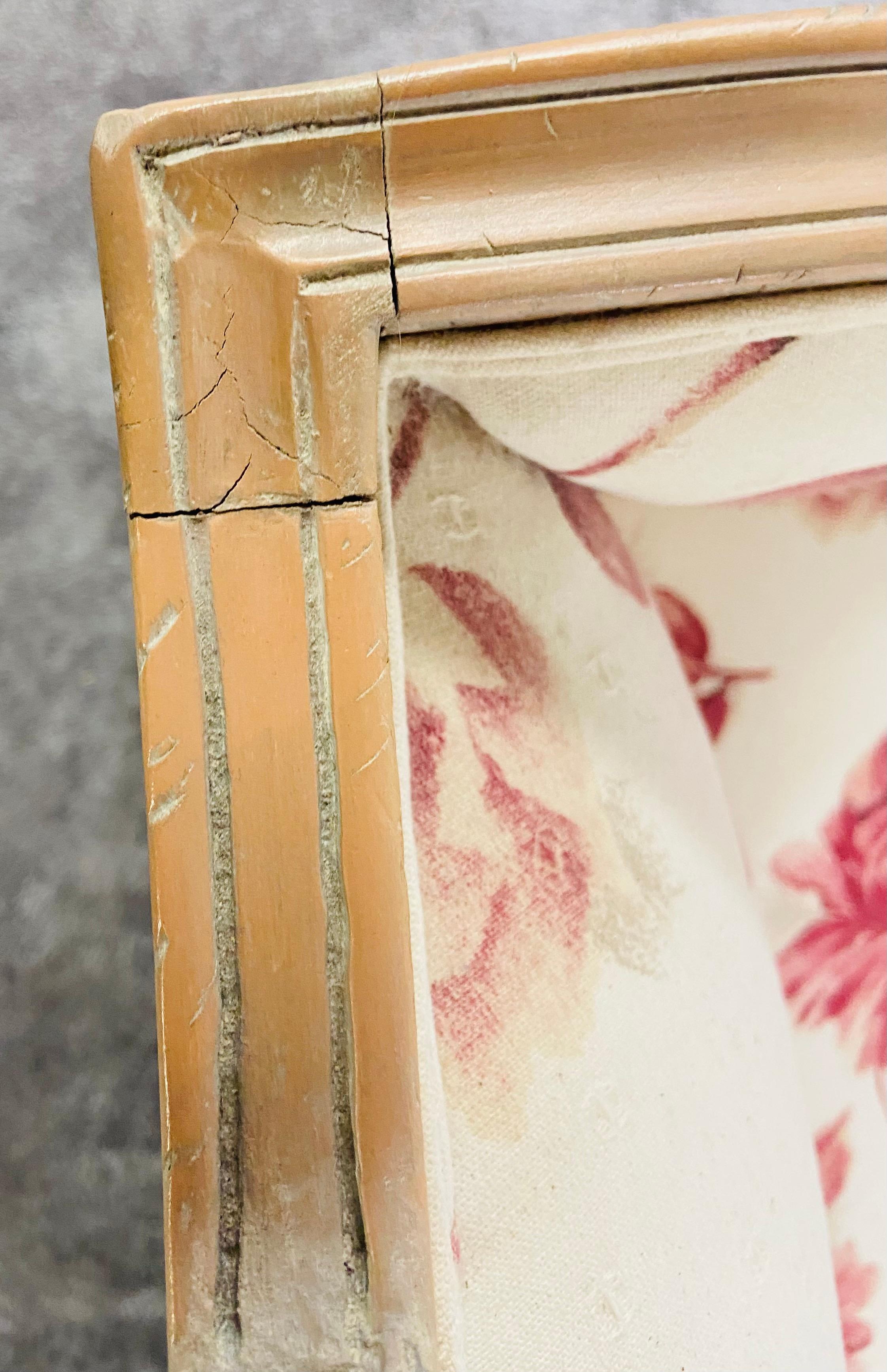 Settee ou canapé français de style Louis XV avec tapisserie florale rouge et blanche en vente 5