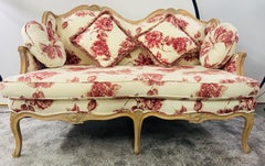 French Louis XV Style Settee or Canape with Floral Upholstery in Red & White