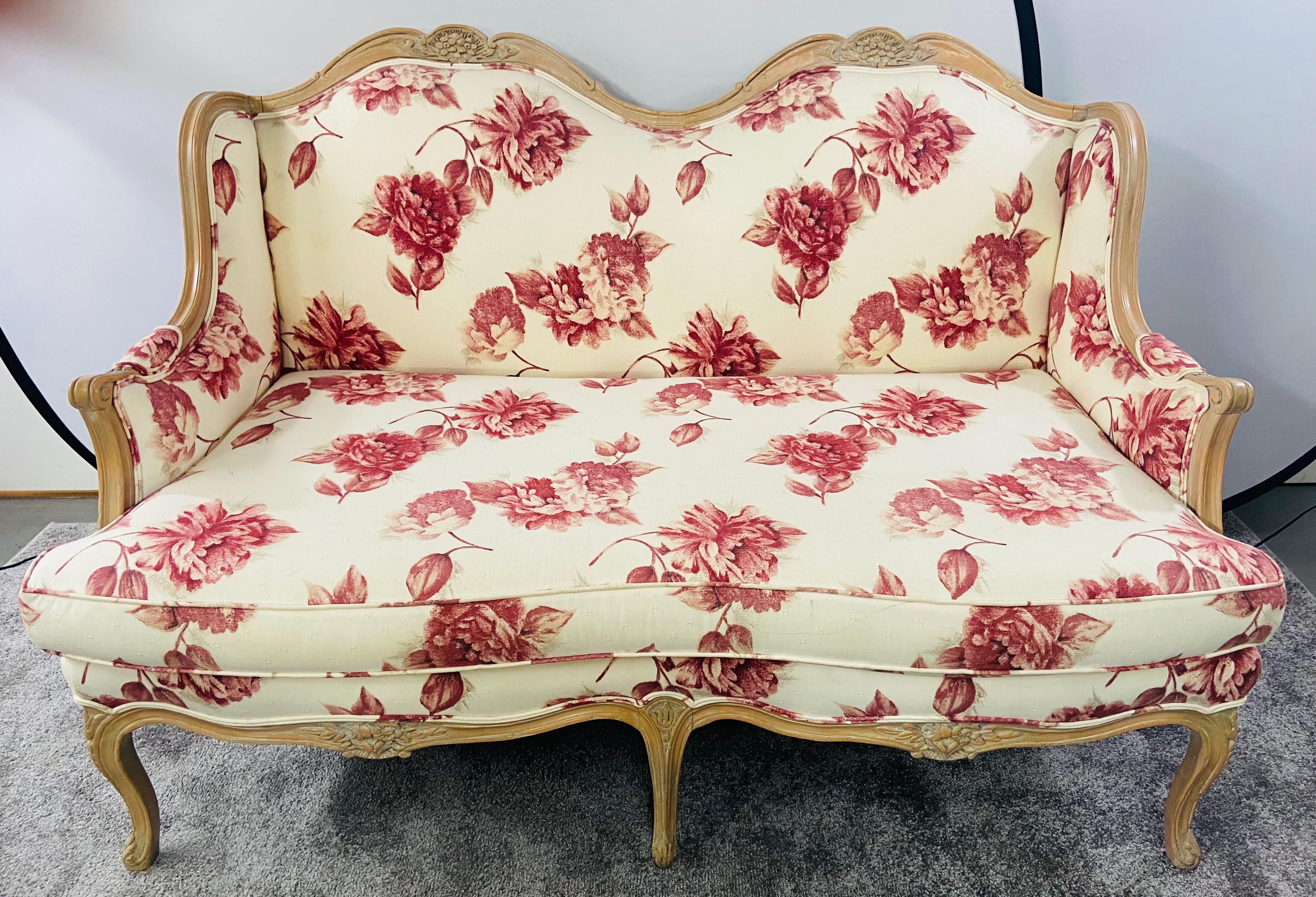 French Louis XV Style Settee or Canape with Floral Upholstery in Red & White For Sale 1