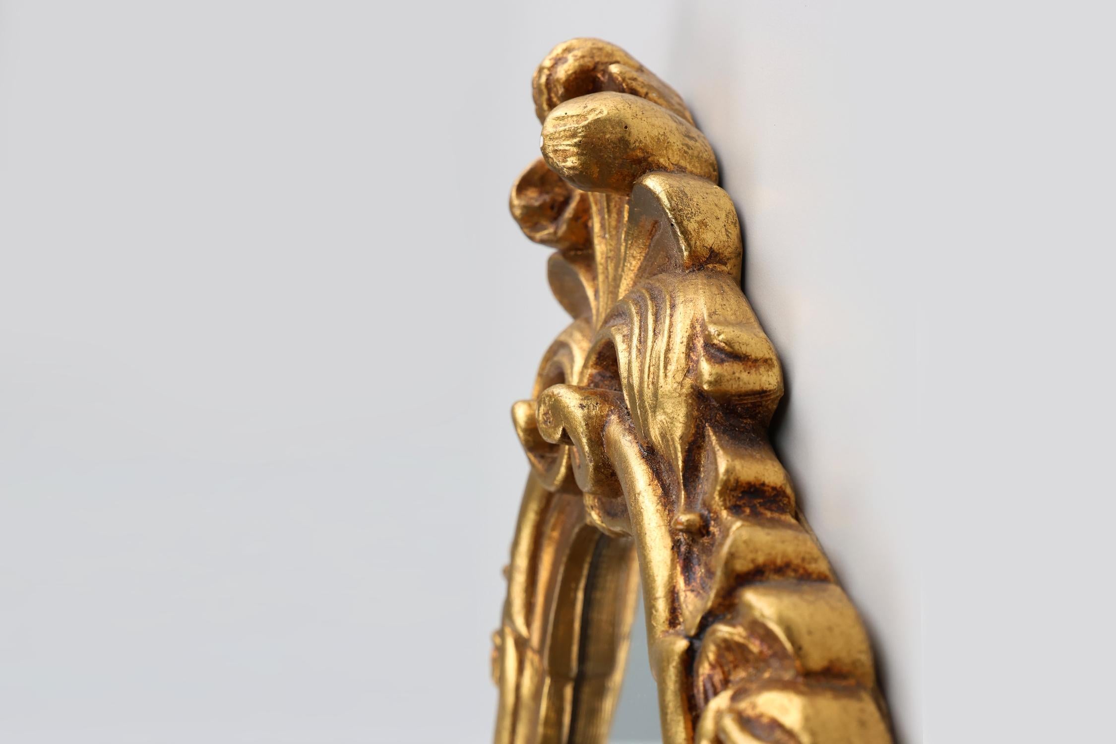 Espejo francés de concha estilo Luis XV en madera y escayola, Francia mediados del siglo XX en venta