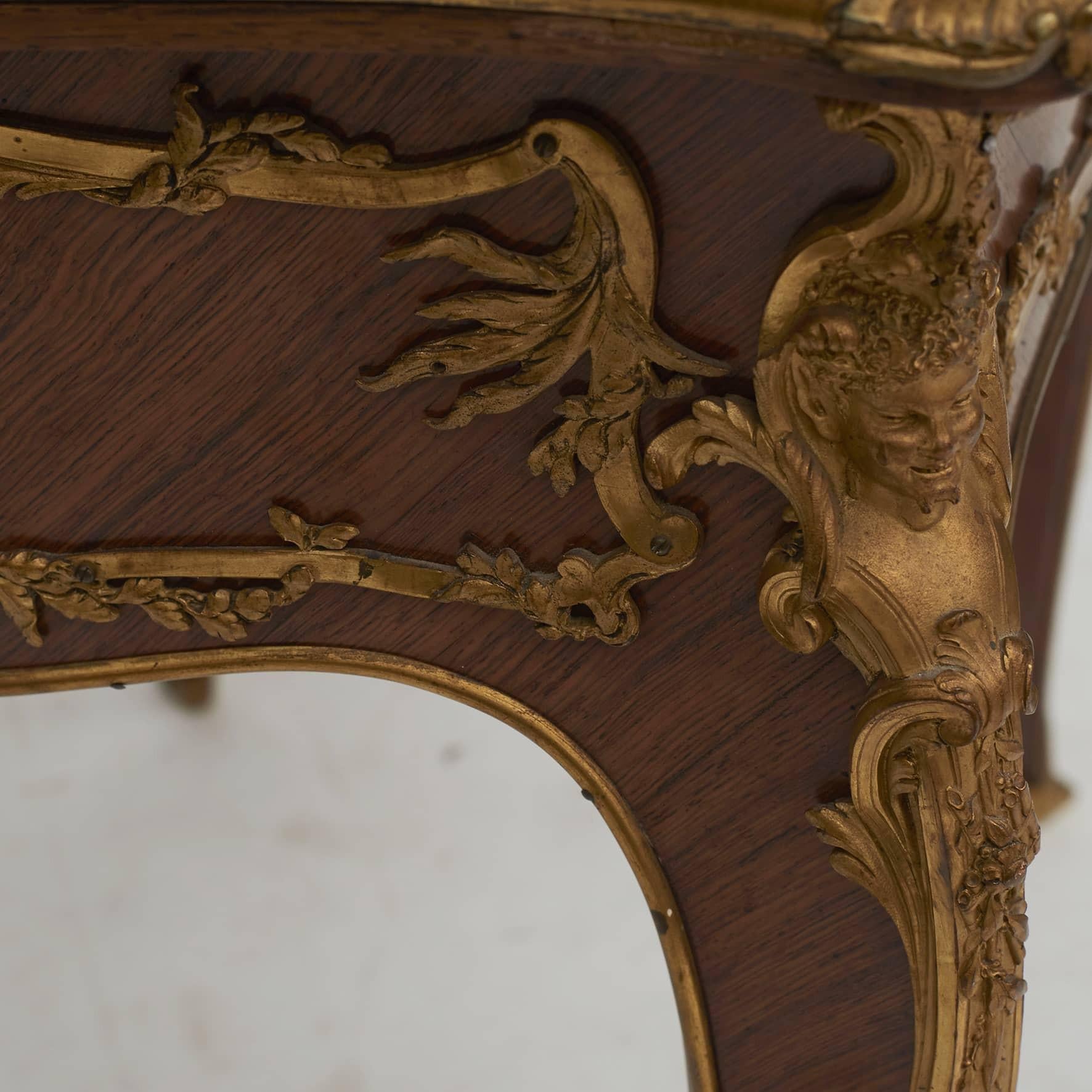 French Louis XV Style Side Table in Kingwood a  gilt bronze Attributed To Zwiner For Sale 10