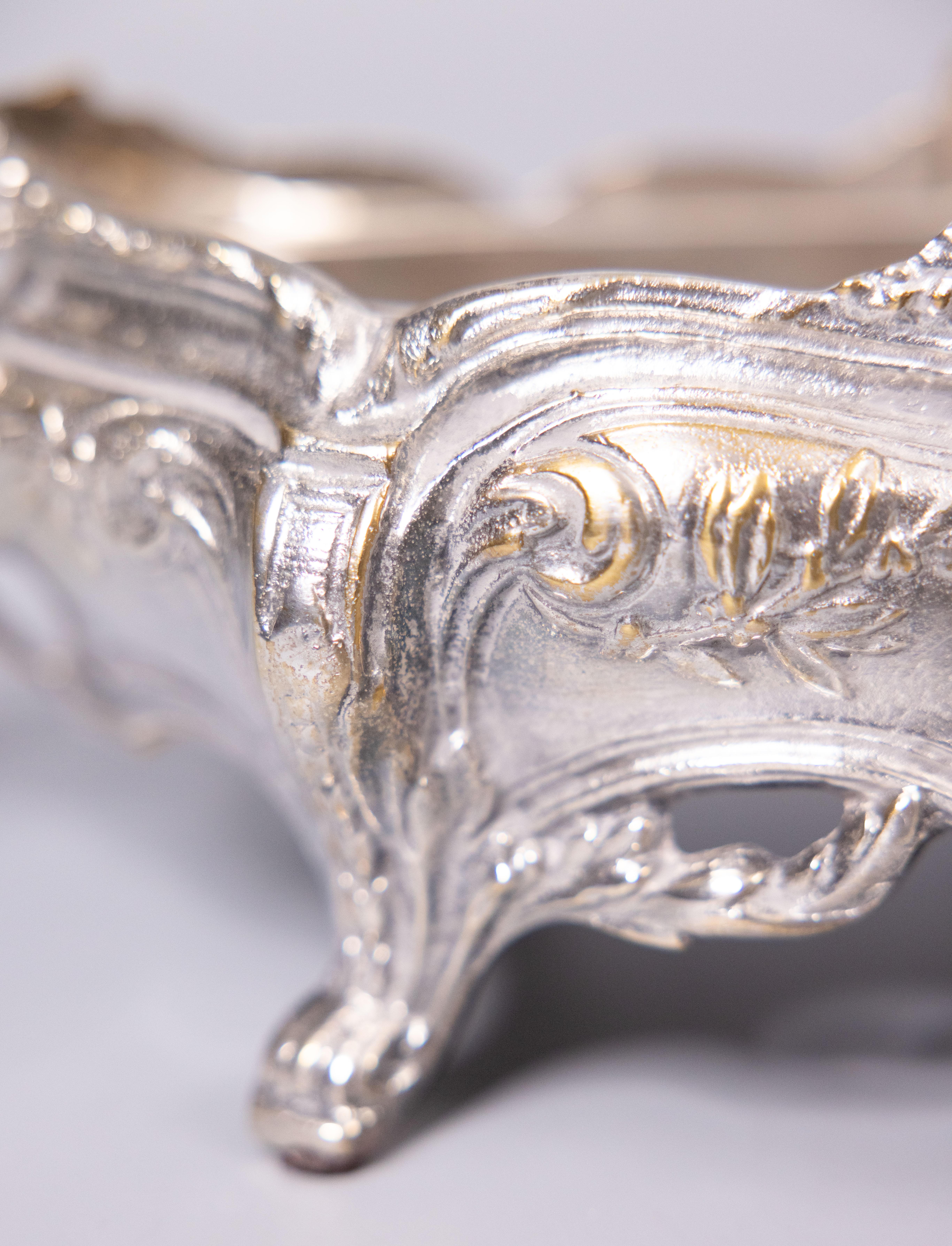 French Louis XV Style Silver Plate Jardiniere Cachepot Centerpiece circa 1900 5