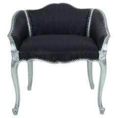Chaise de coiffeuse française de style Louis XV à dossier bas argenté