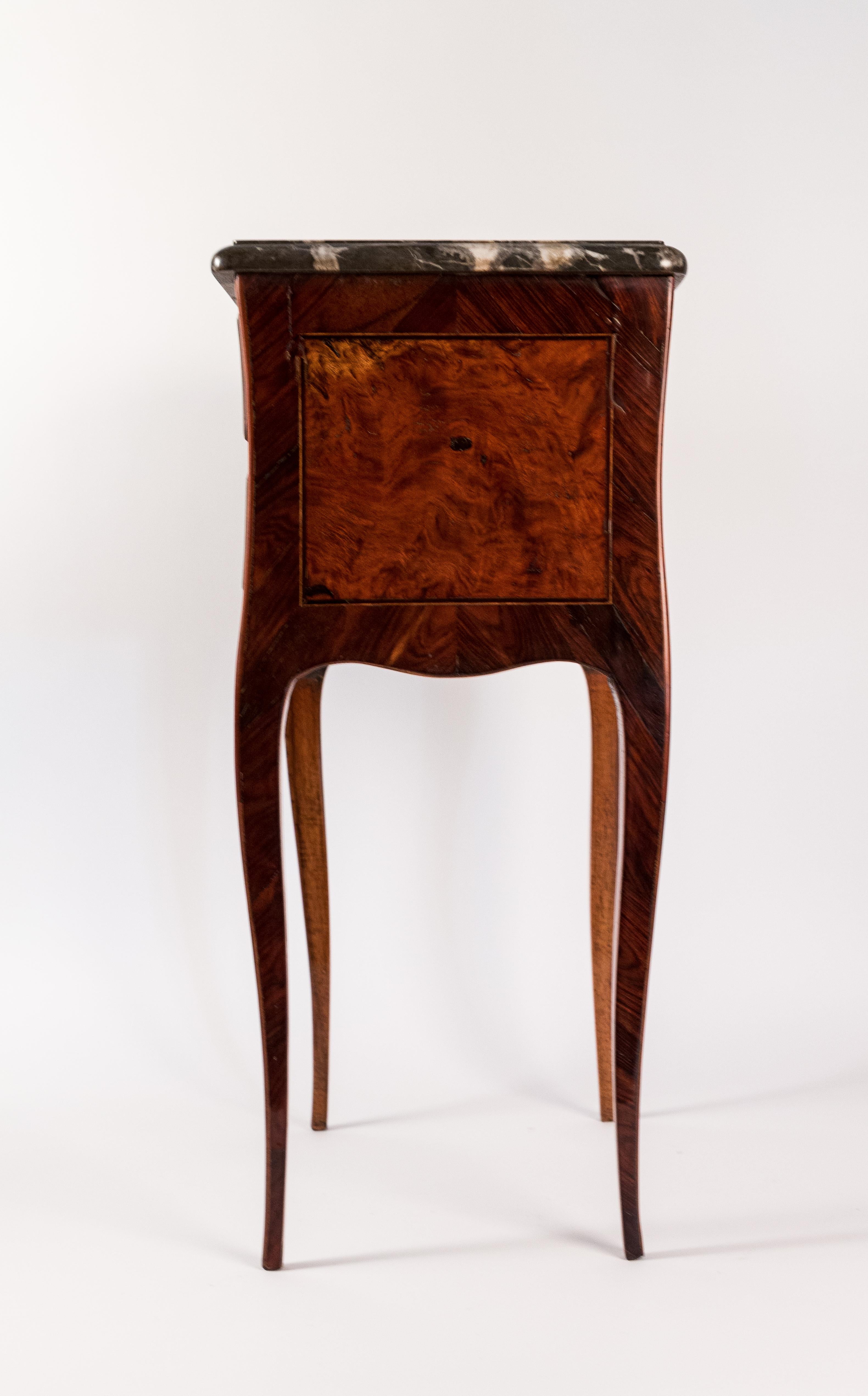 French Louis XV Style Small Serpentine Marble-Top Commode, circa 1820-1830 3