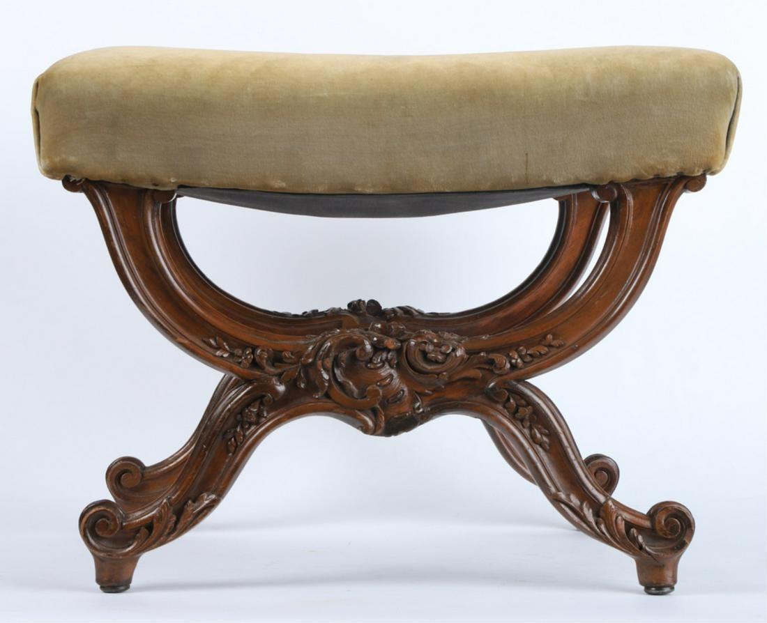 French Louis XV Style Stool, 19th Century In Good Condition In Doylestown, PA