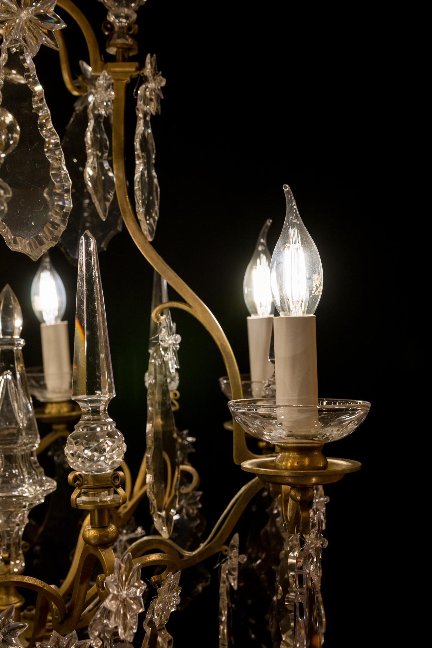 French Louis XV Style, Gilt-Bronze and Crystal Chandelier, circa 1900-1920 10