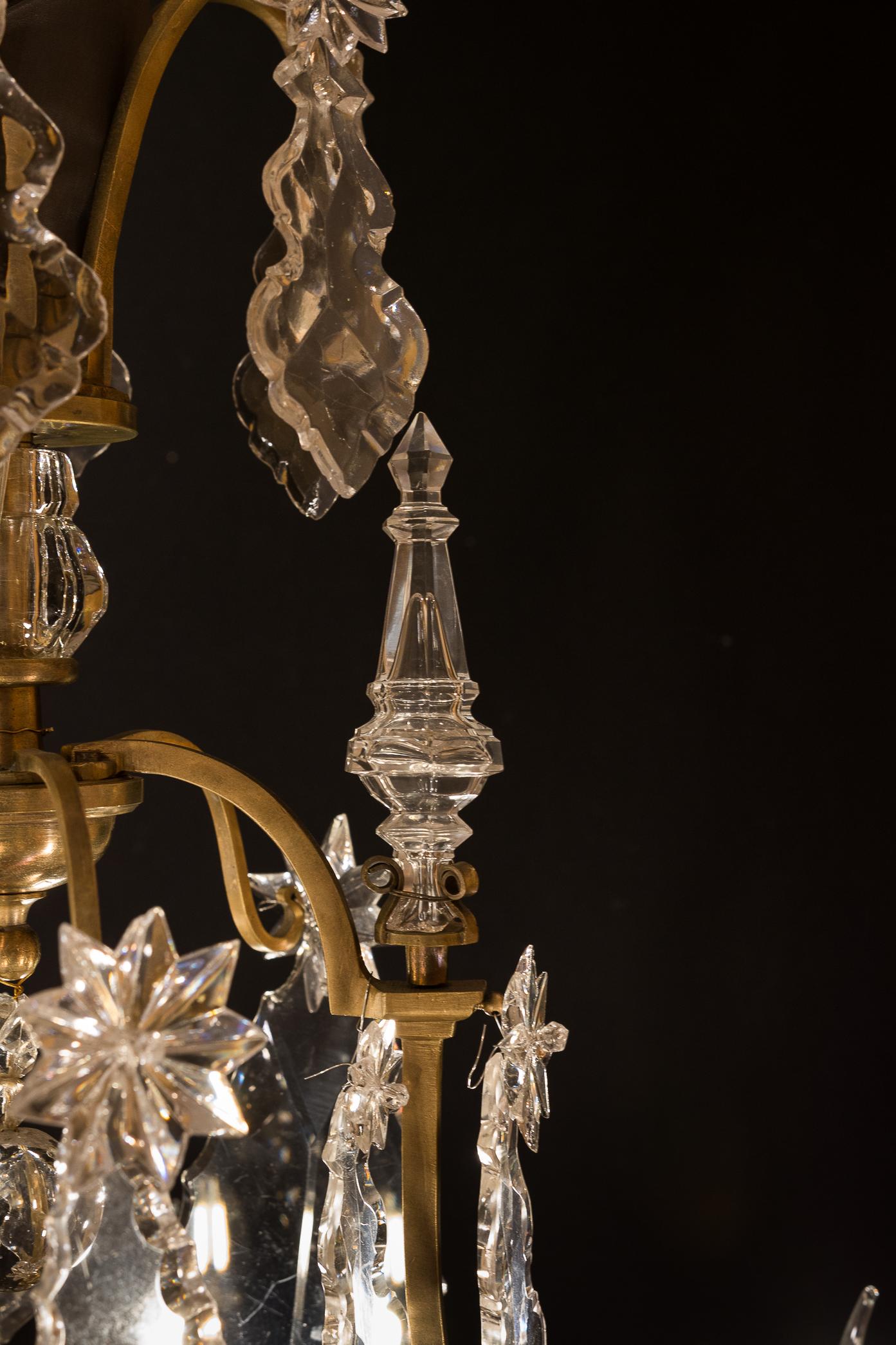 French Louis XV Style, Gilt-Bronze and Crystal Chandelier, circa 1900-1920 2