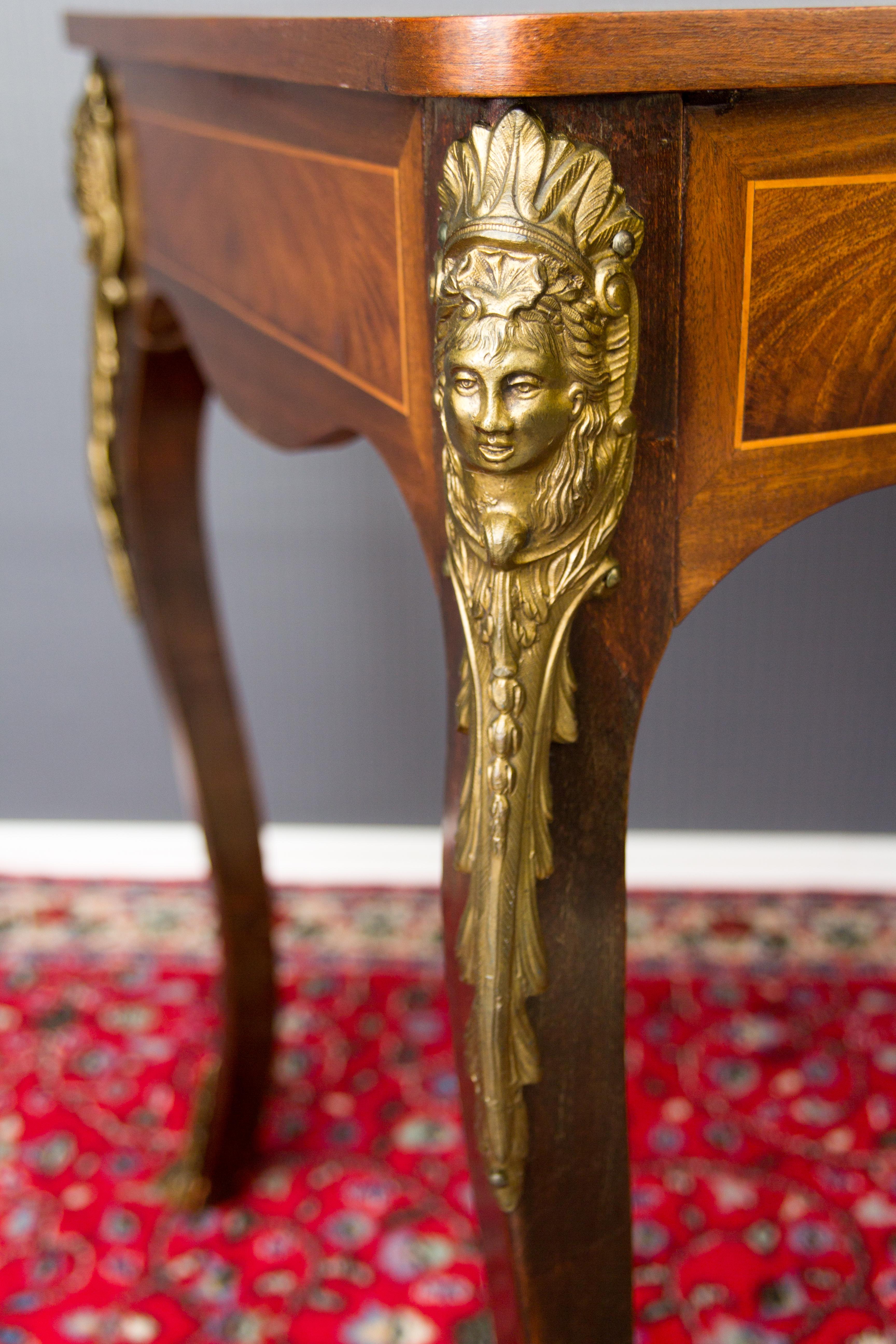 French Louis XV Style Walnut Table with Bronze Mounts, 1930s For Sale 2