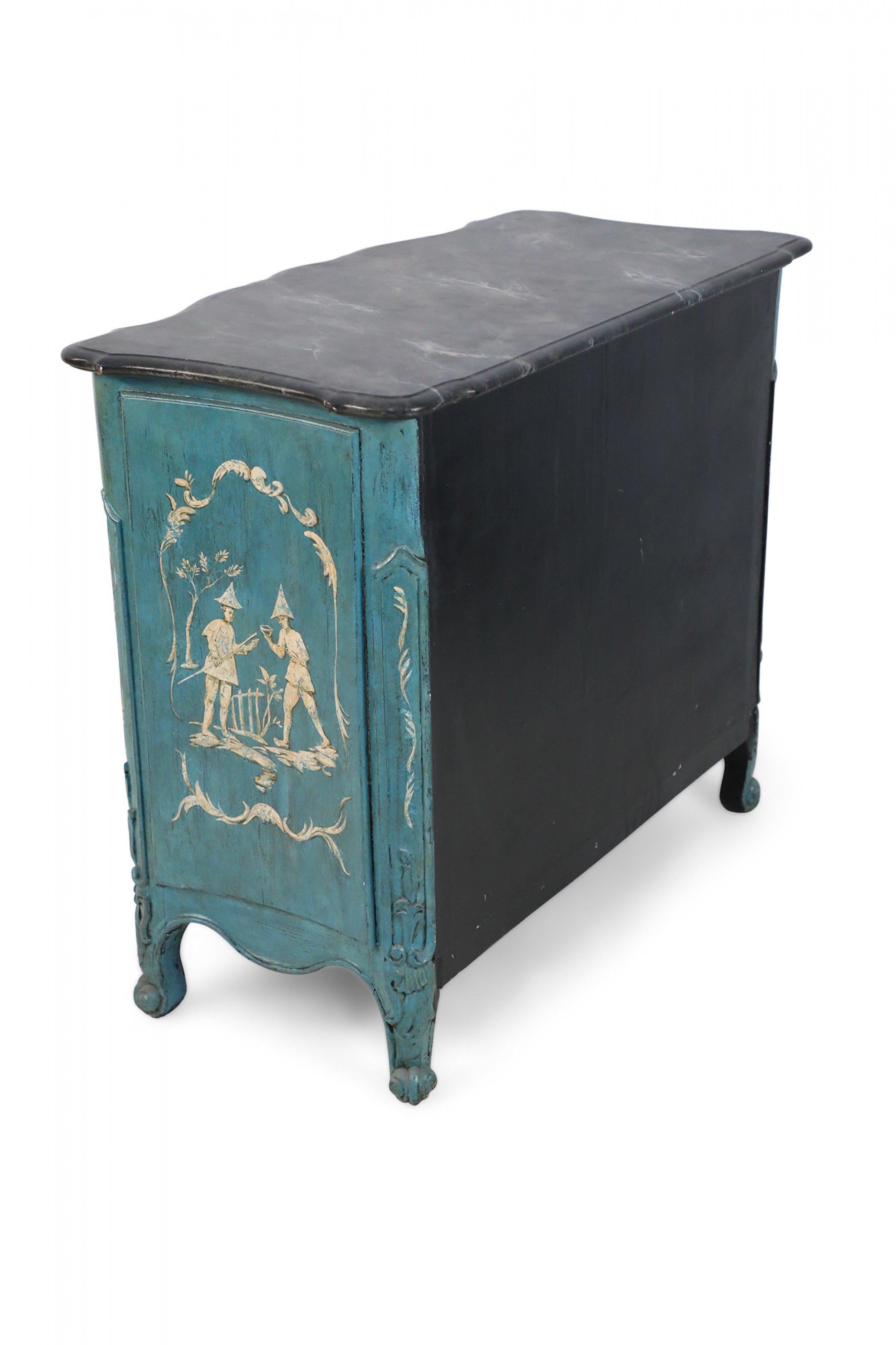 French Louis XV Style Teal Serpentine Commode In Good Condition For Sale In New York, NY