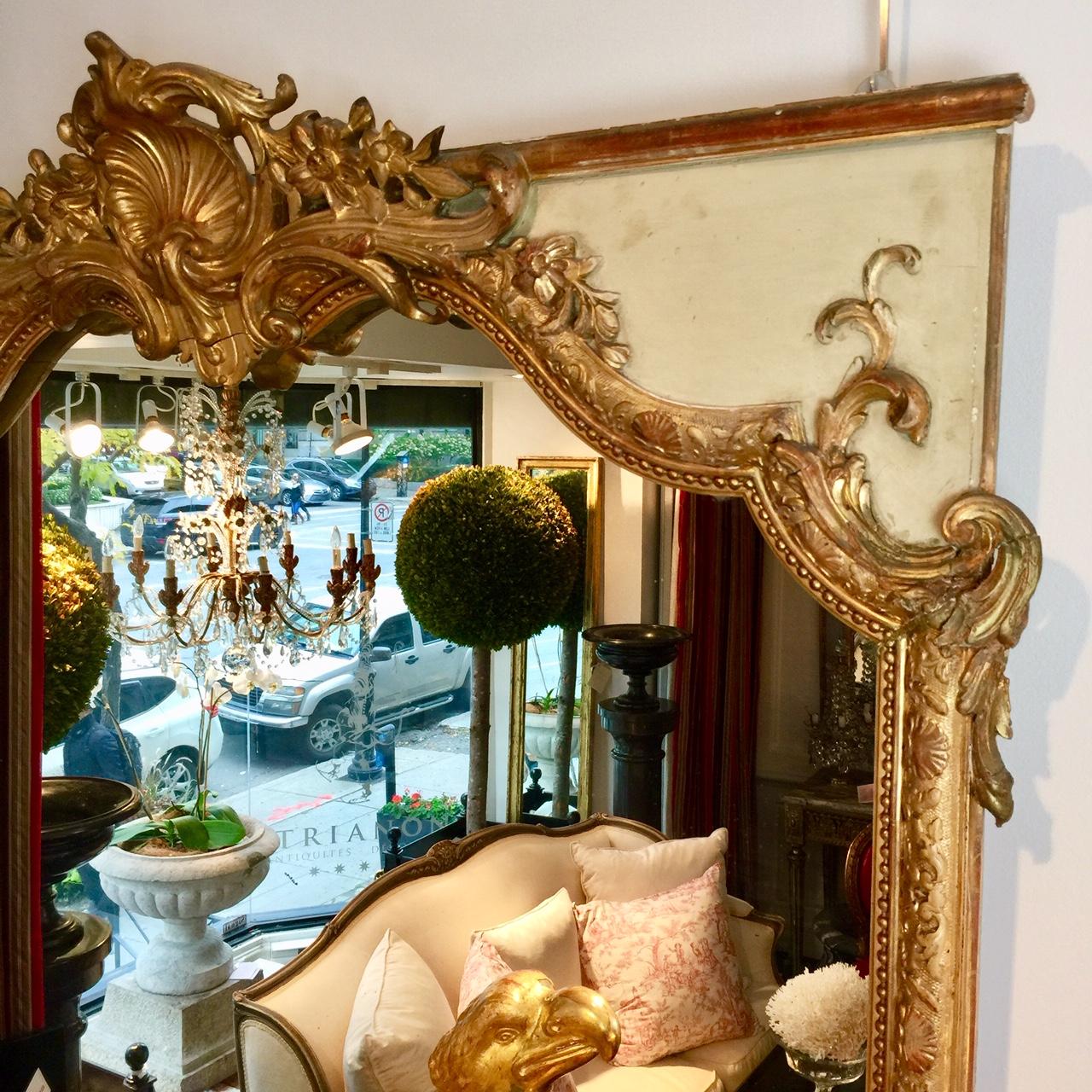French Louis XV Style Trumeau Mirror In Good Condition In Montreal, Quebec